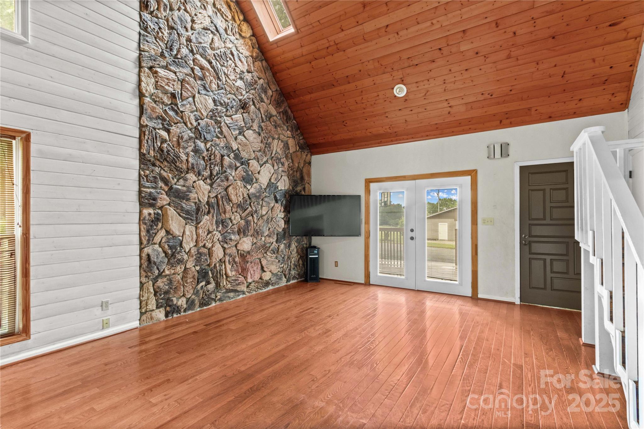 296 Hicks Creek Road — Troutman