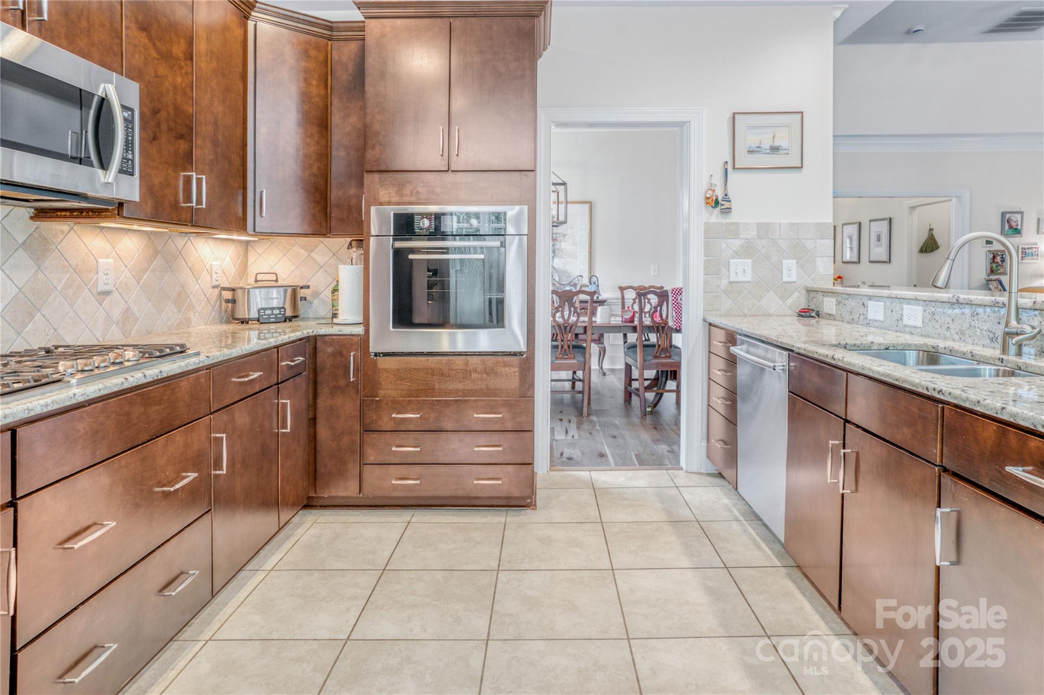 12910 Meetinghouse Drive — Cornelius