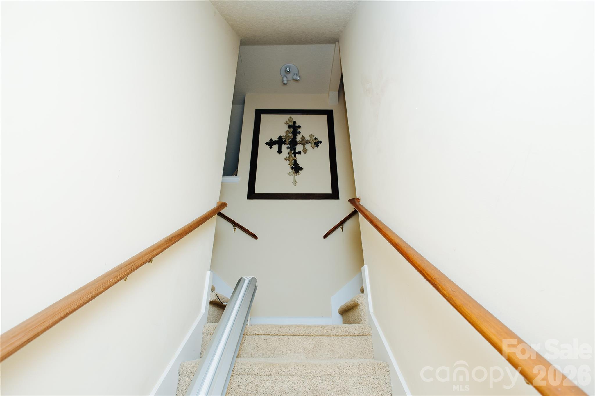 47 Victoria Park Drive — Hendersonville