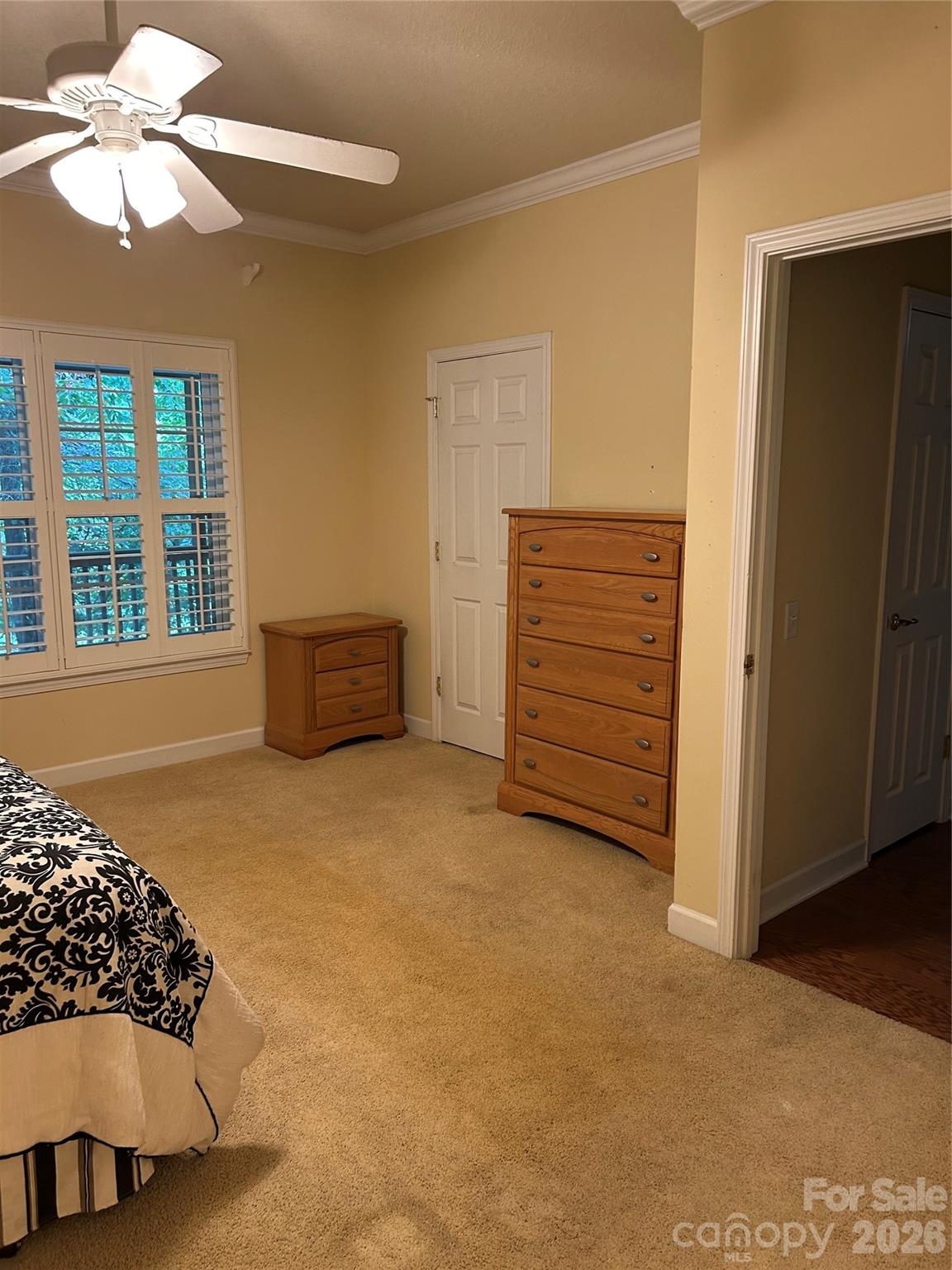 47 Victoria Park Drive — Hendersonville