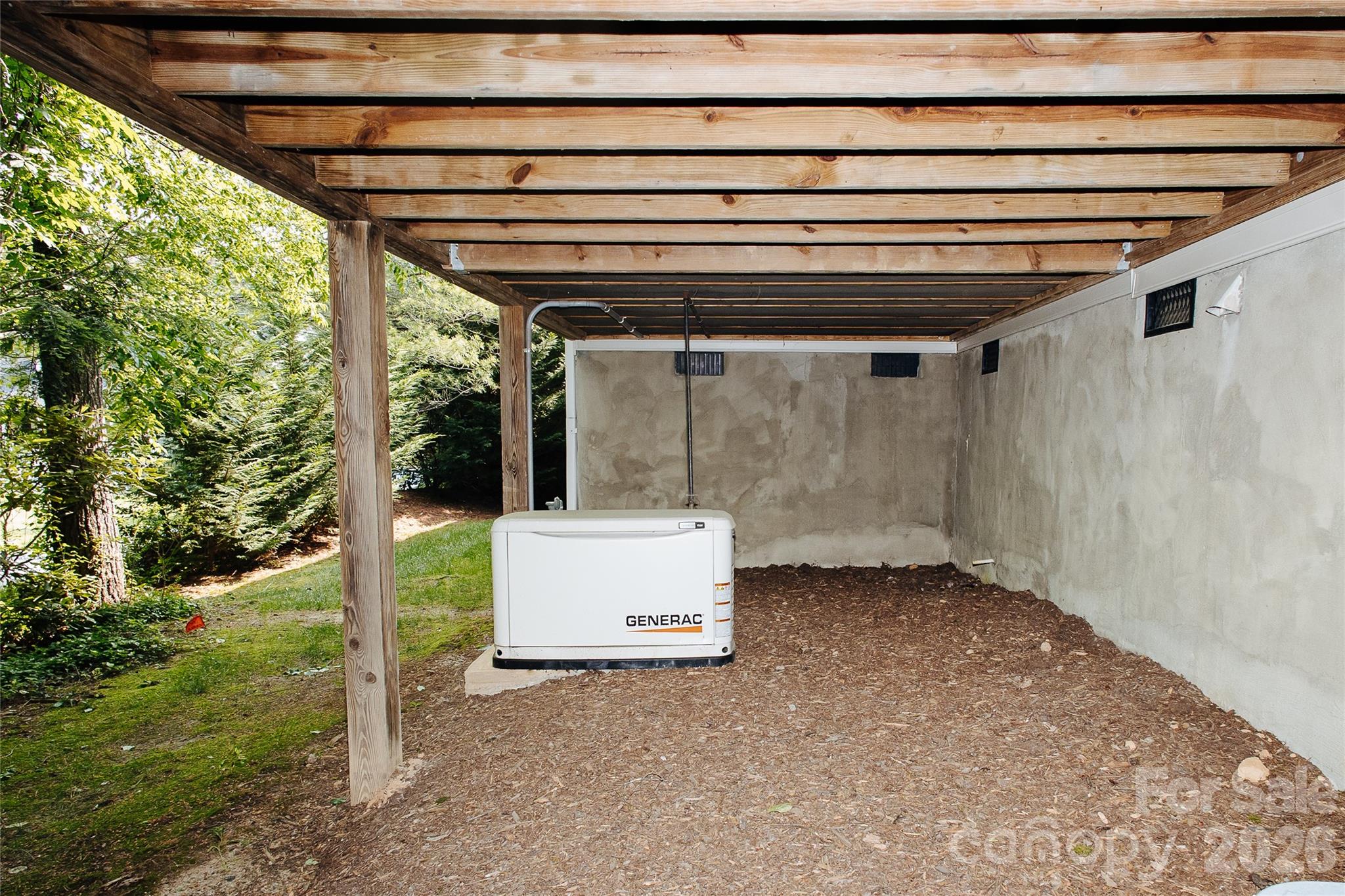 47 Victoria Park Drive — Hendersonville