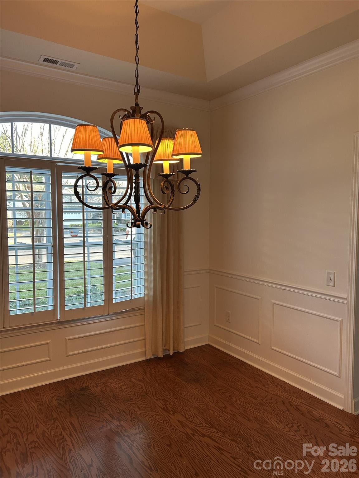 47 Victoria Park Drive — Hendersonville