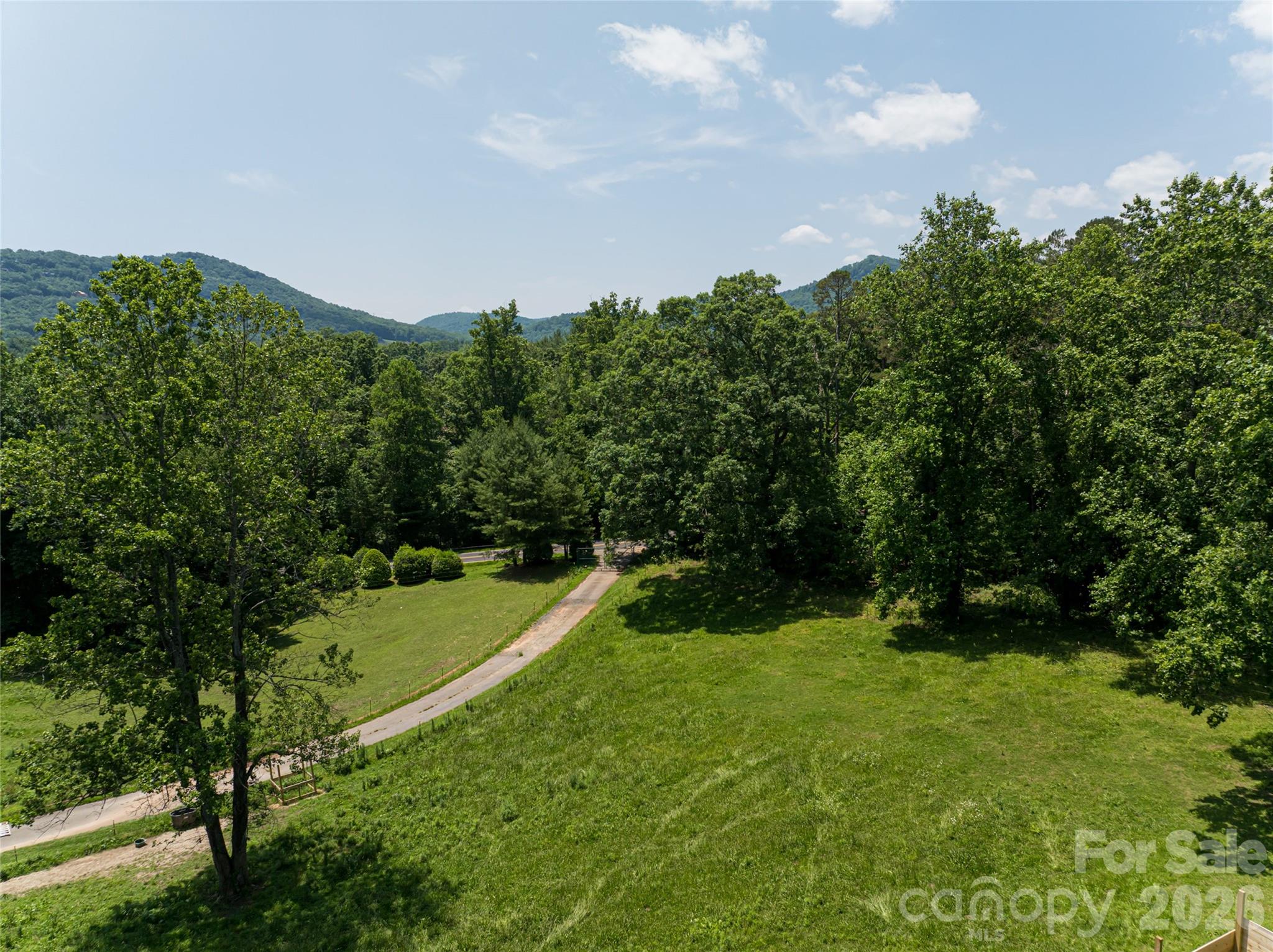 173 Avery Creek Road — Arden