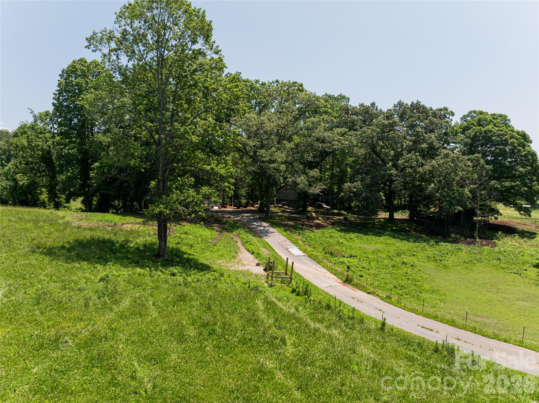 173 Avery Creek Road — Arden