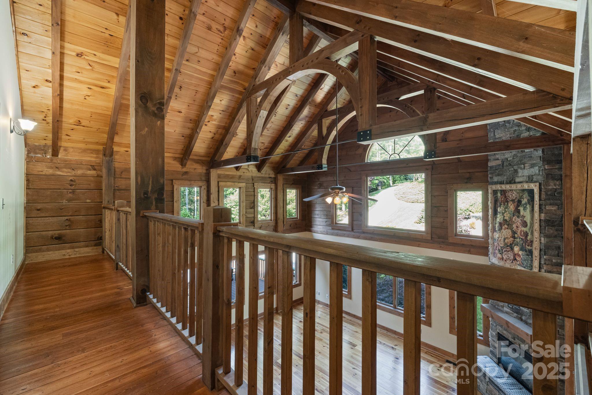 5626 Rocky Falls Lane — Lenoir