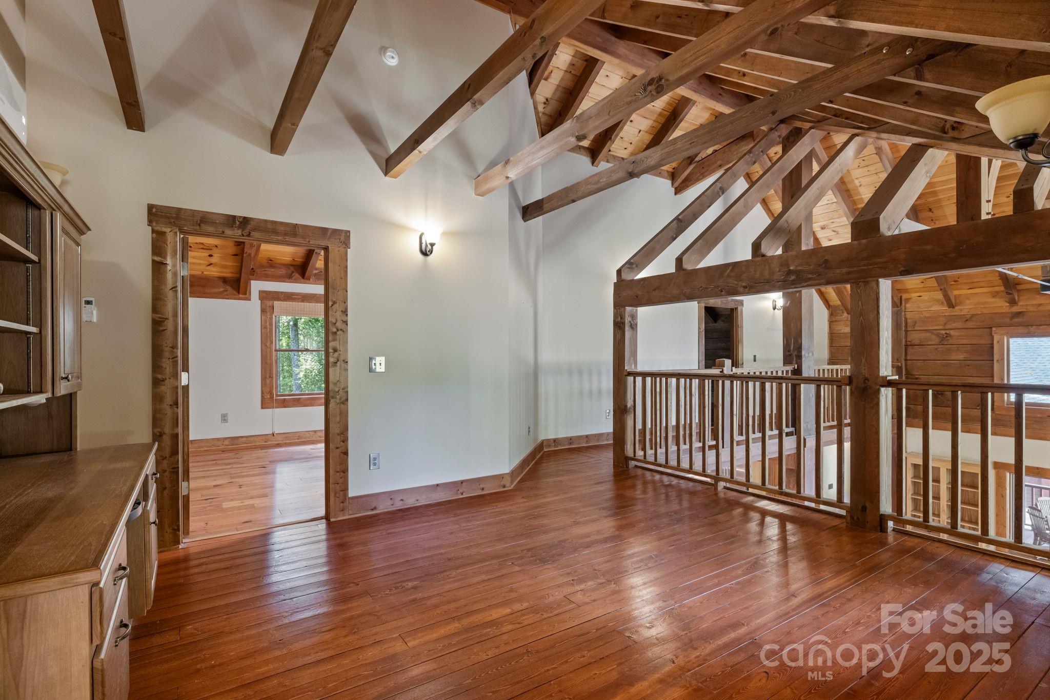 5626 Rocky Falls Lane — Lenoir