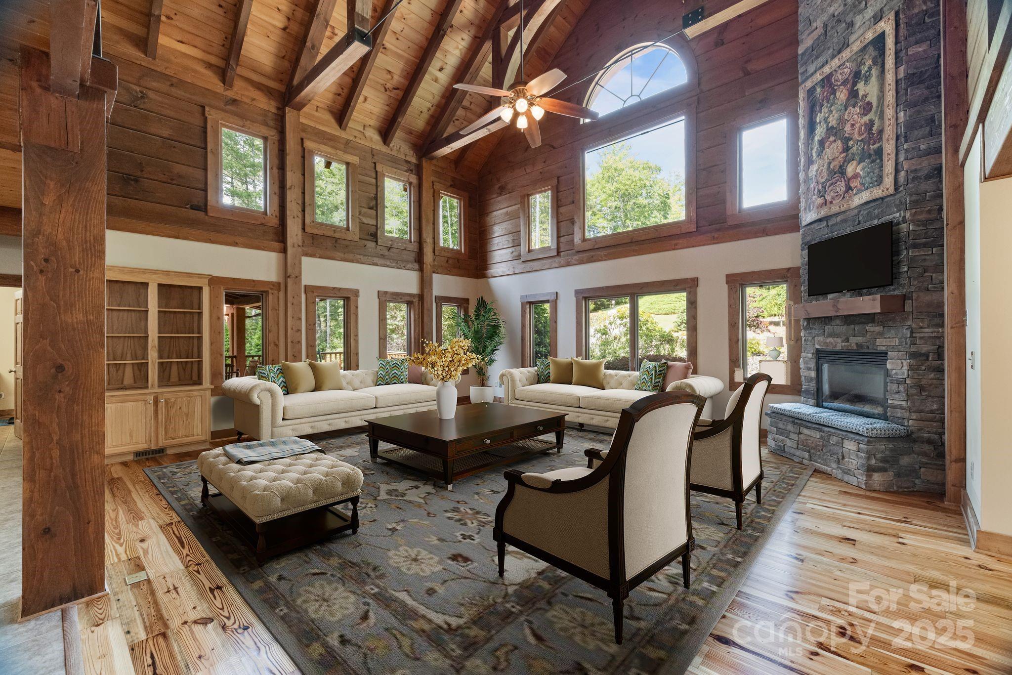 5626 Rocky Falls Lane — Lenoir