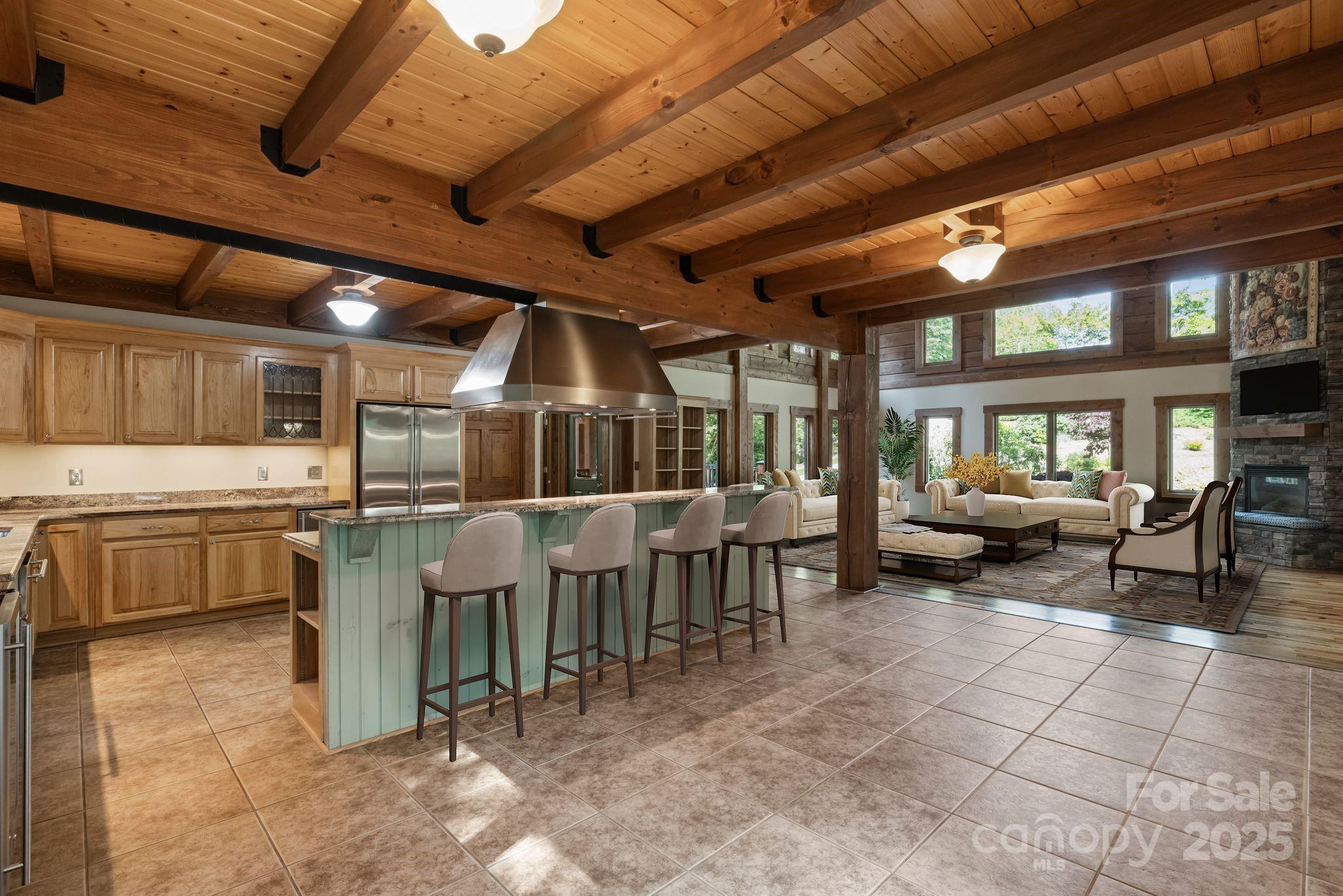 5626 Rocky Falls Lane — Lenoir