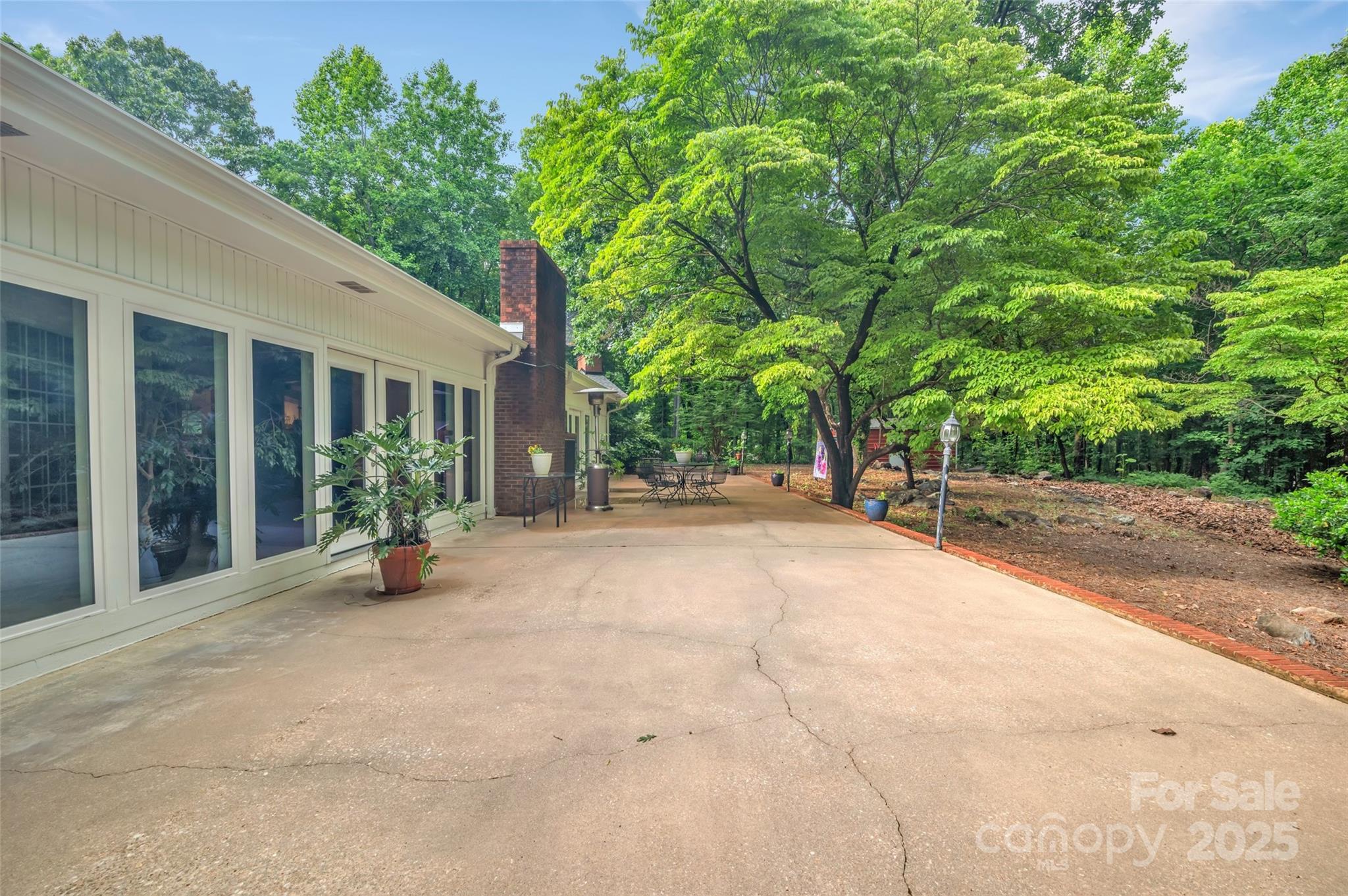 514 Wood Street — Troy