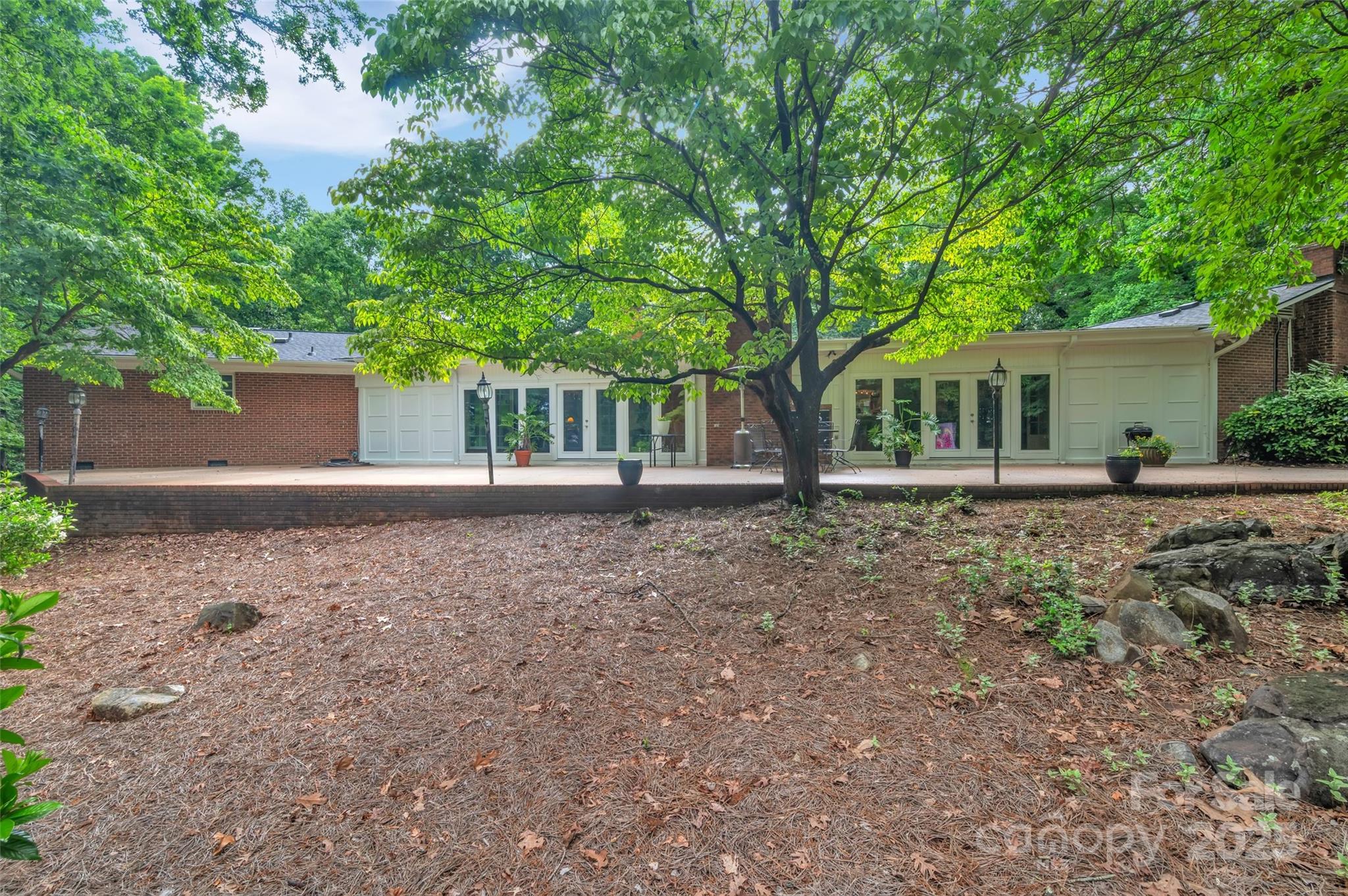 514 Wood Street — Troy