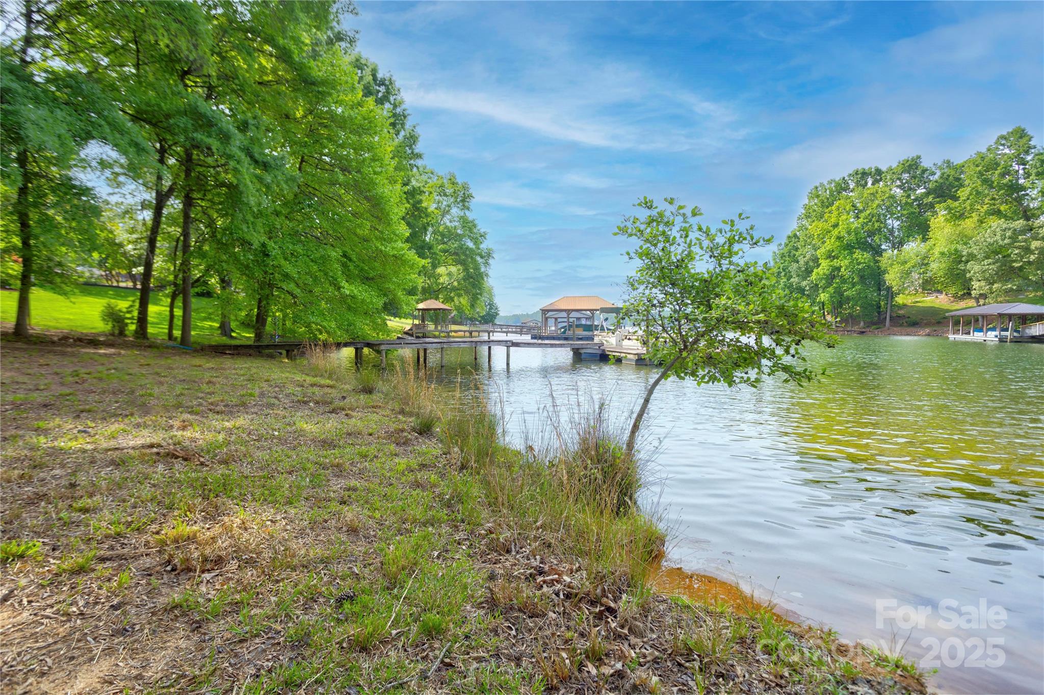 669 Kenway Loop — Mooresville
