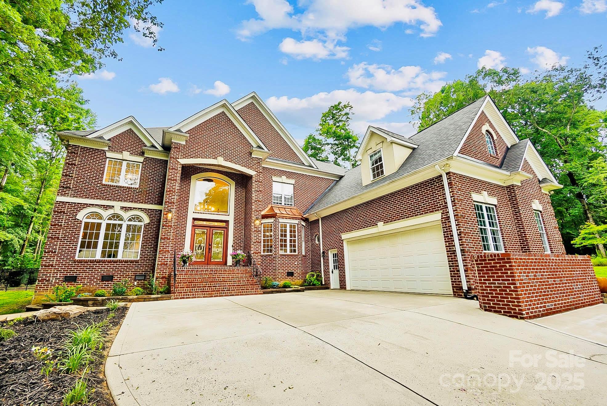 3324 Greenhurst Drive — Weddington