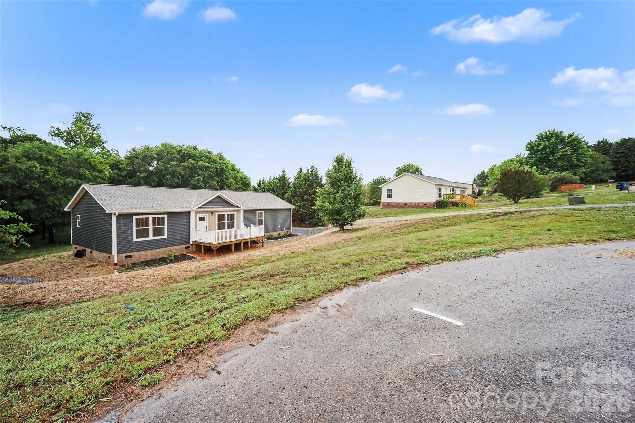 110 Ashland Court — Shelby