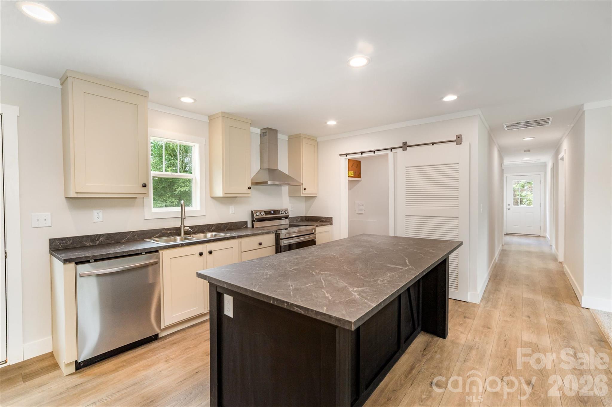 110 Ashland Court — Shelby