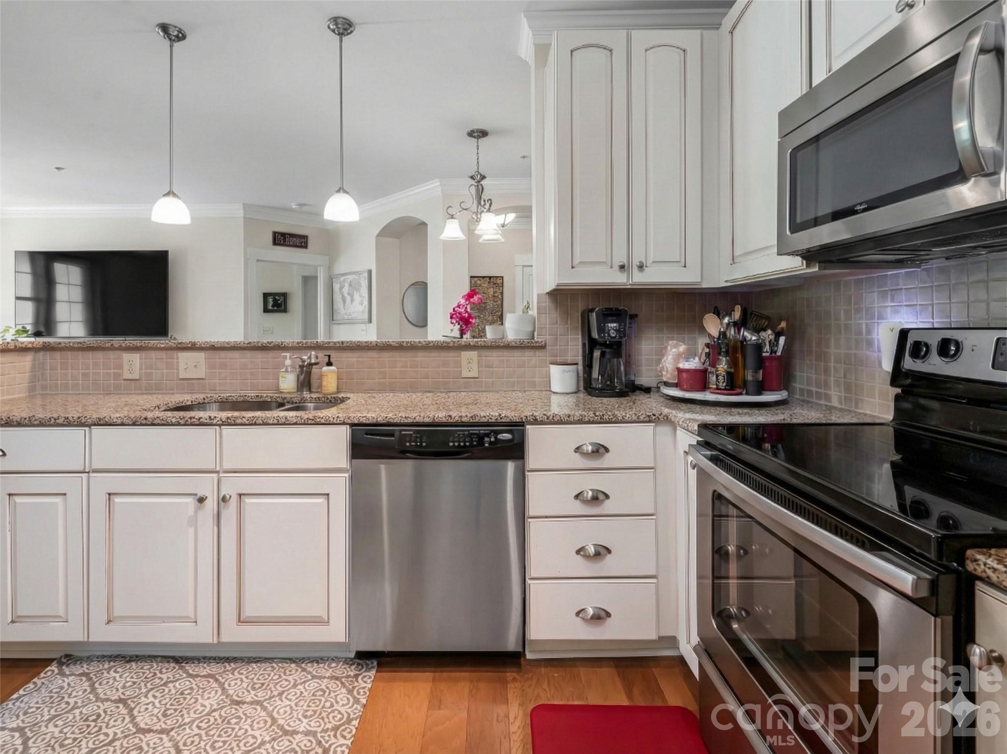 5 Farleigh Street #206 — Asheville