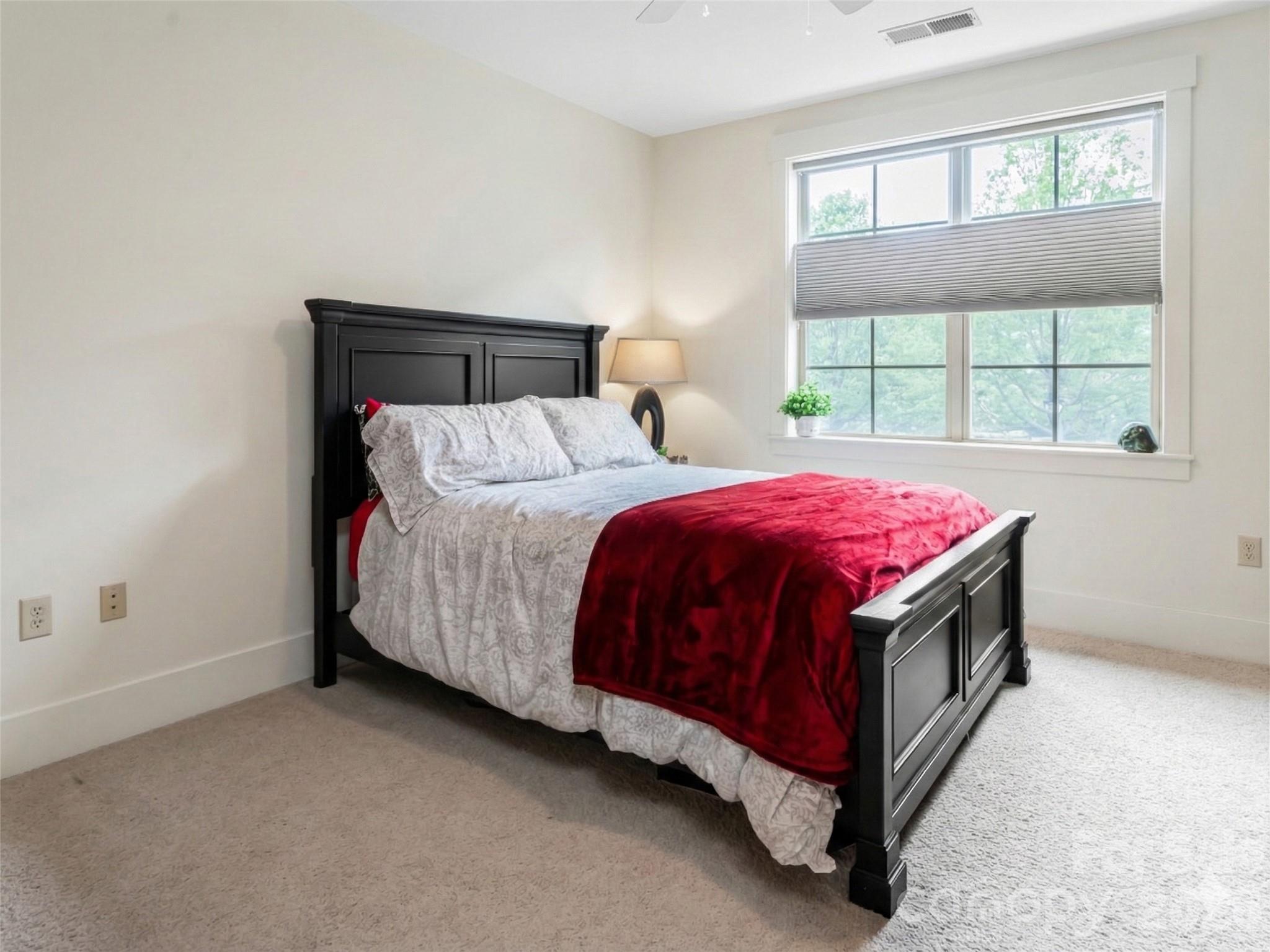 5 Farleigh Street #206 — Asheville
