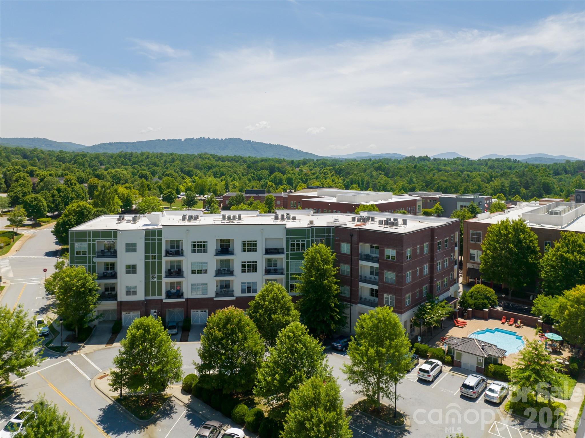 5 Farleigh Street #206 — Asheville