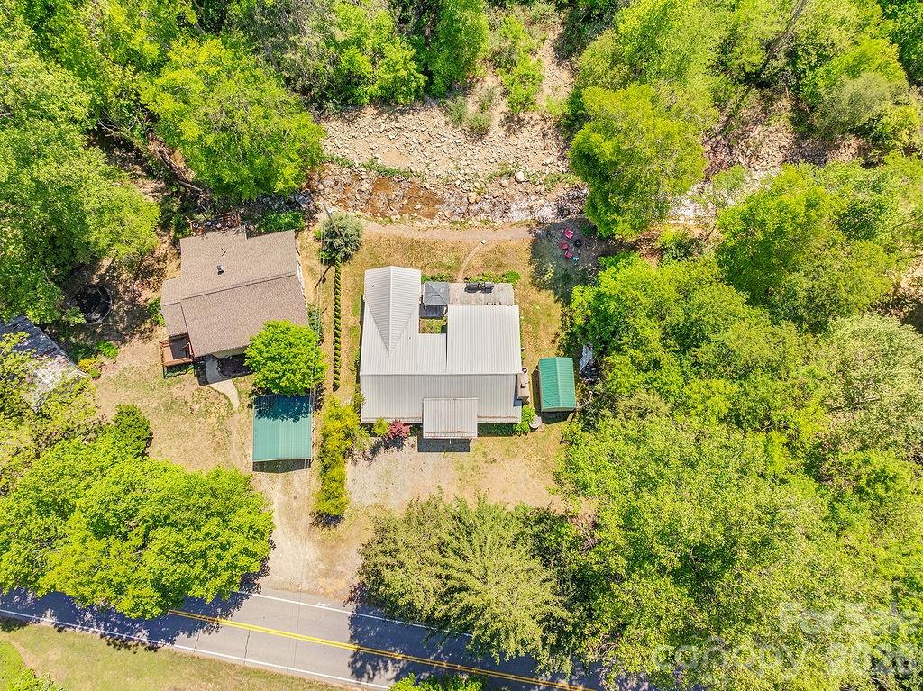 2143 Pisgah Highway — Candler