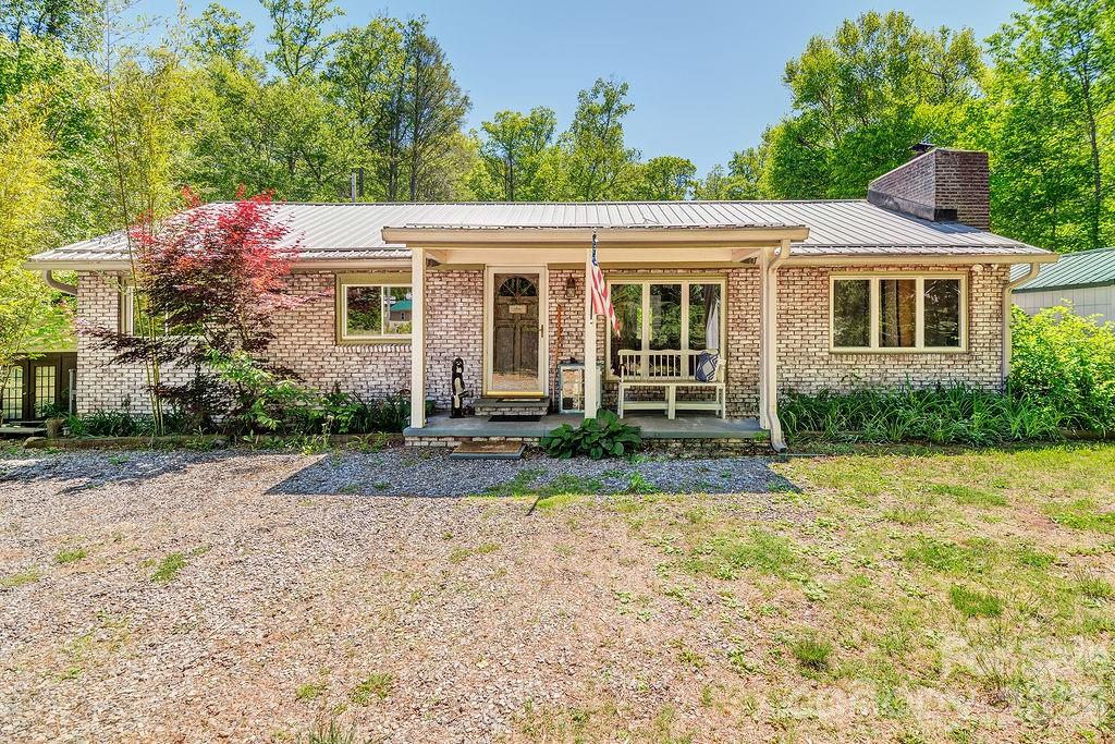 2143 Pisgah Highway — Candler
