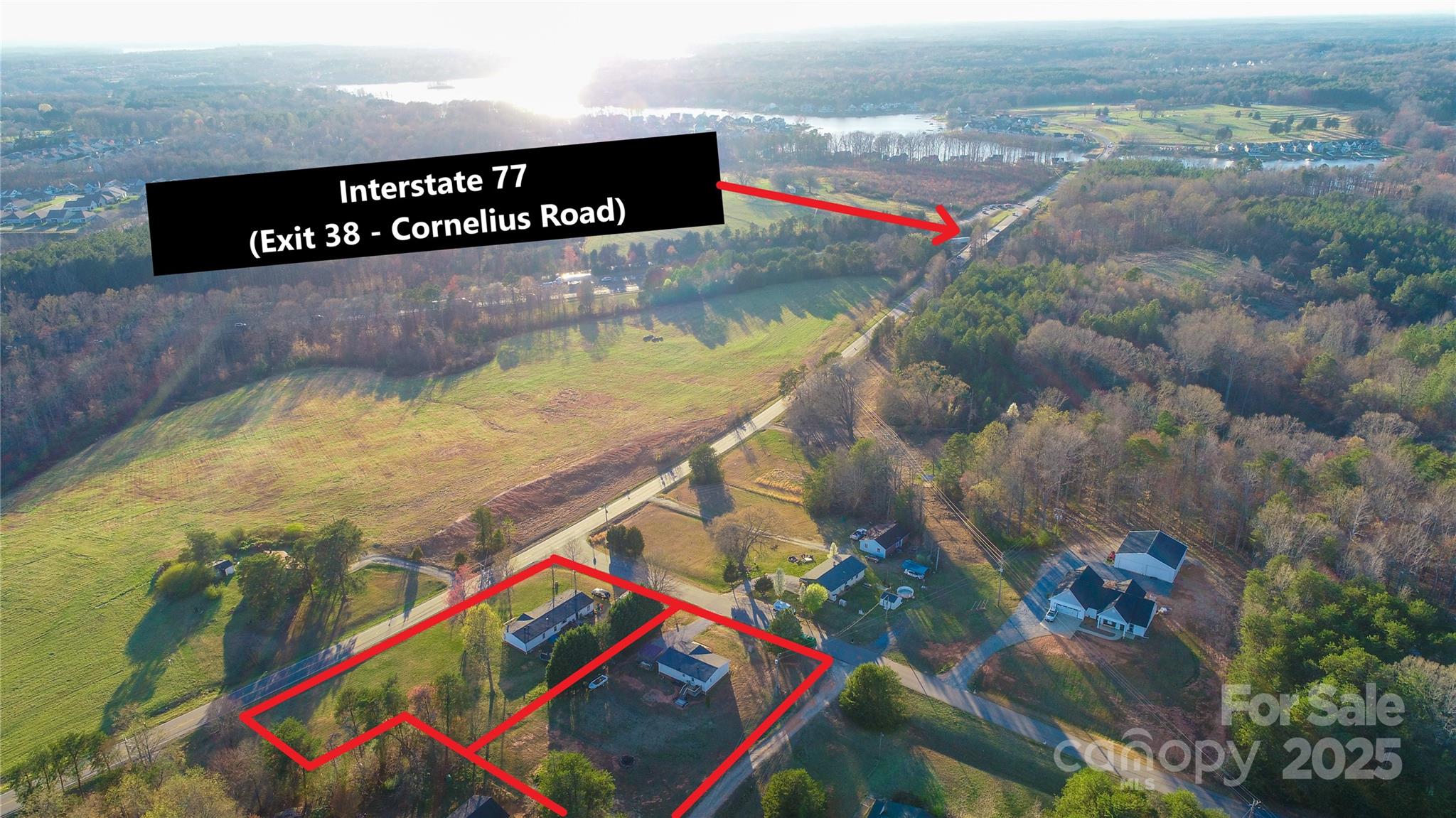 110 Dorothy Lane — Mooresville