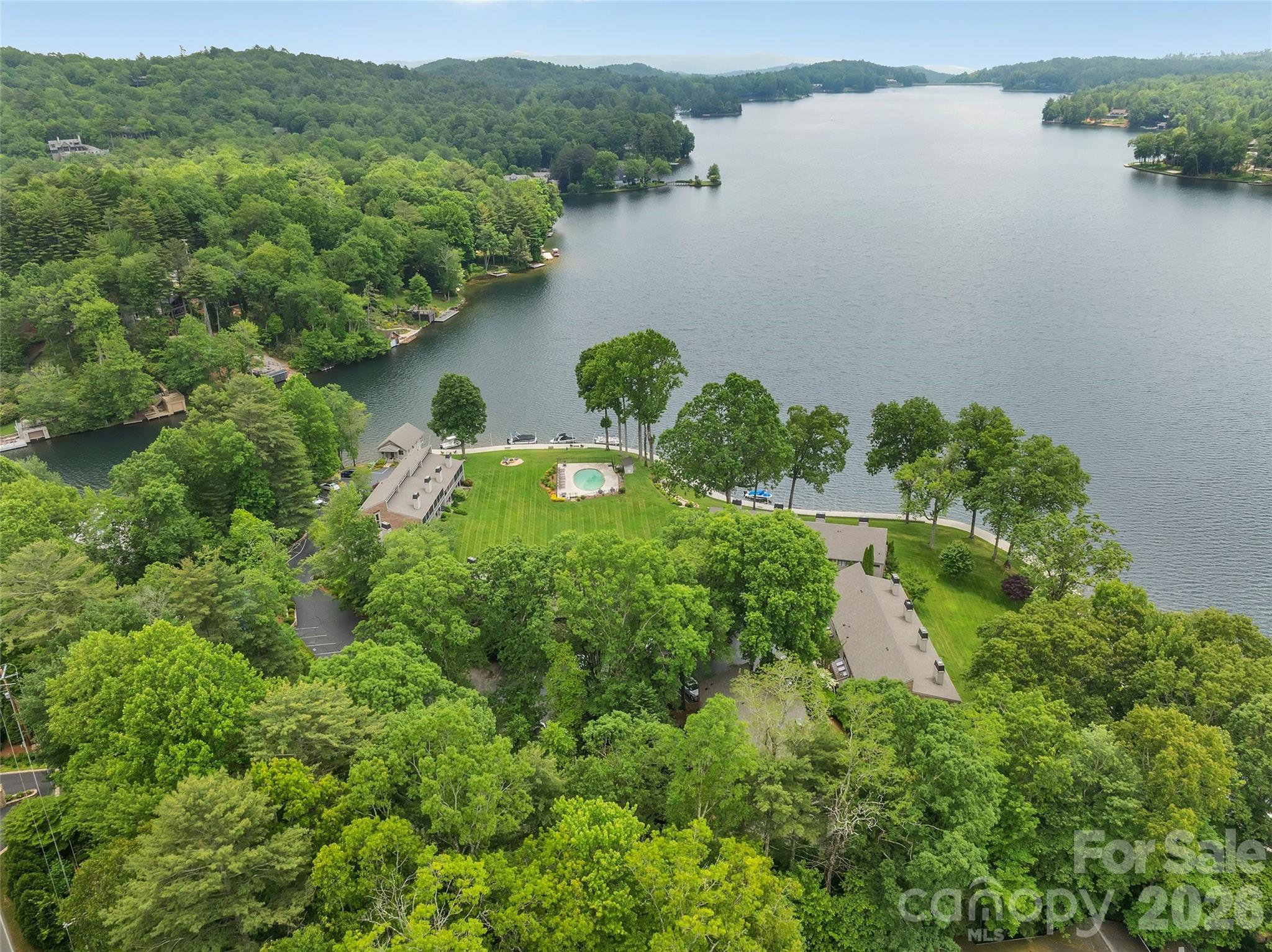 55 Toxaway Shores None #14 — Lake Toxaway