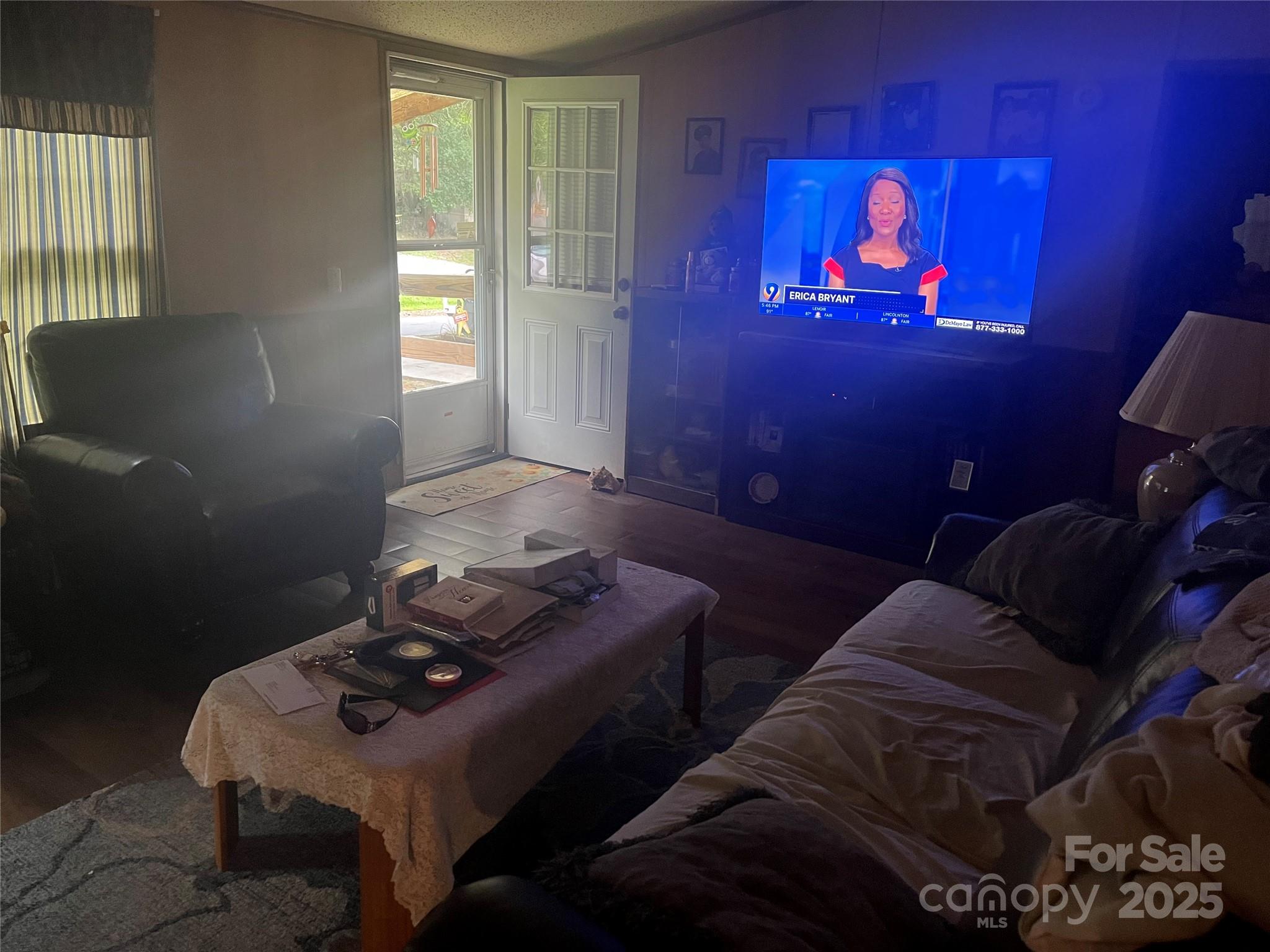 12414 Buxton Drive — Pineville