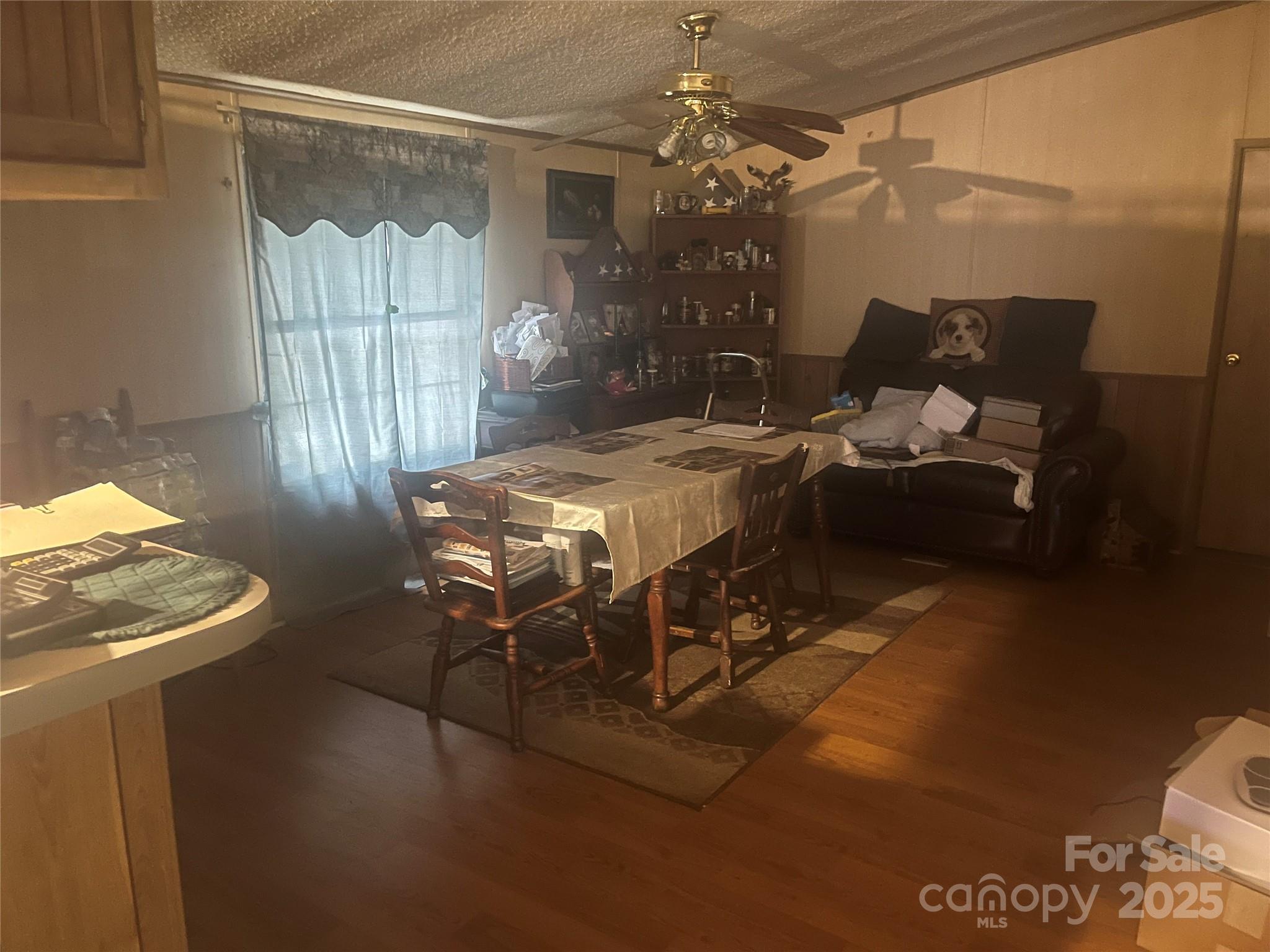 12414 Buxton Drive — Pineville