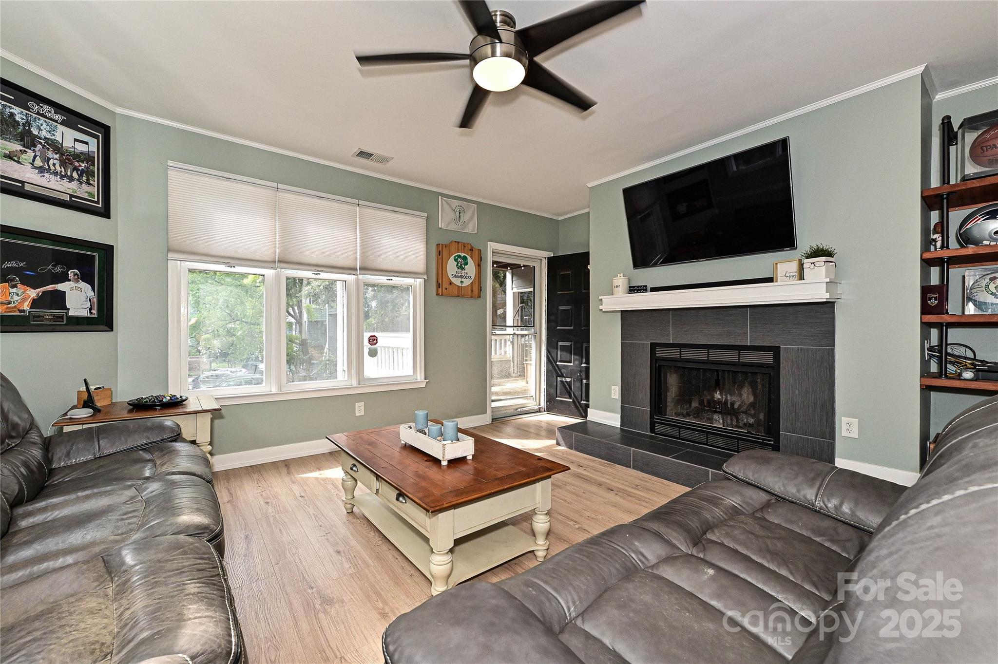 433-68 W 8th Street — Charlotte