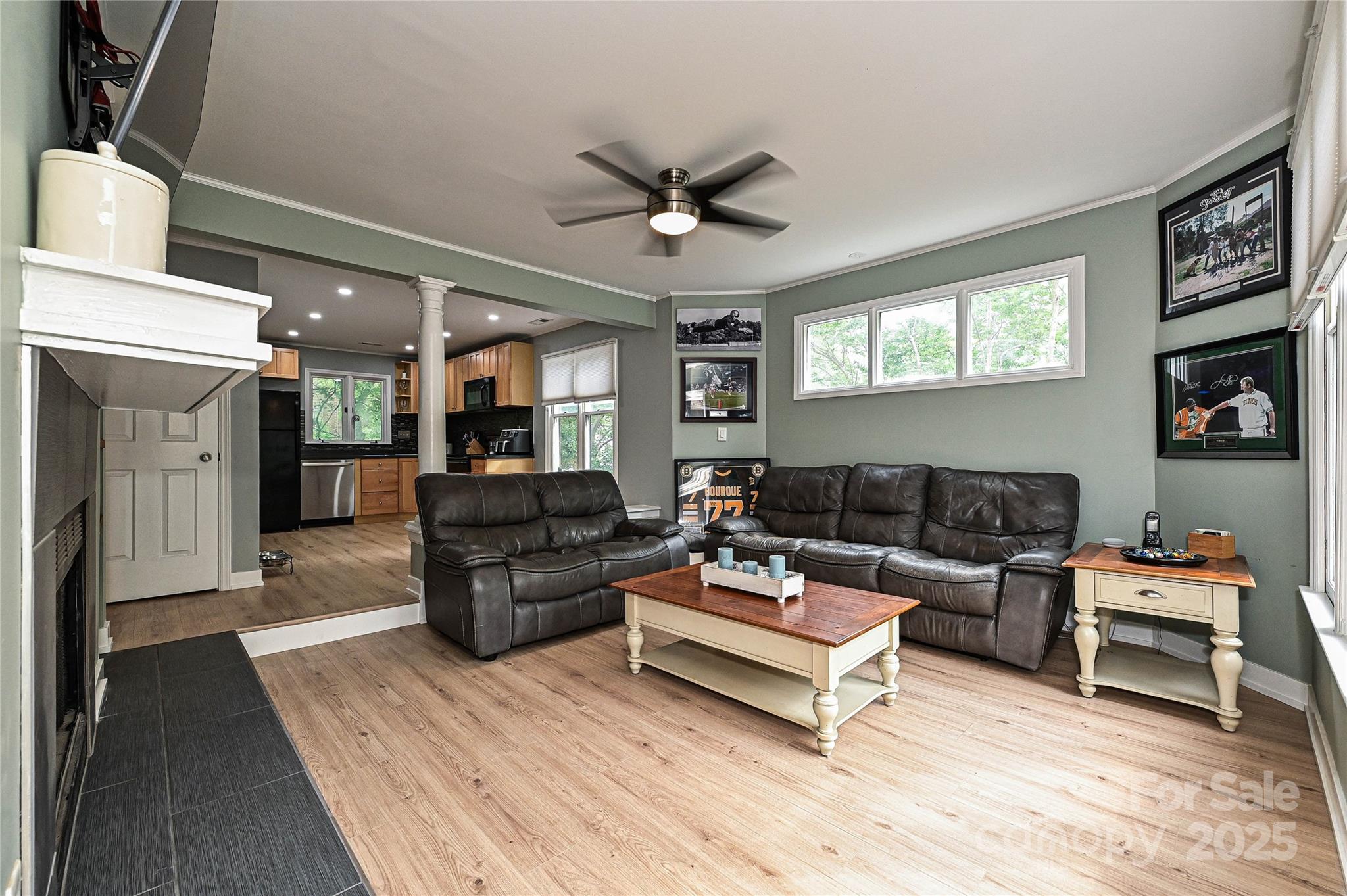 433-68 W 8th Street — Charlotte