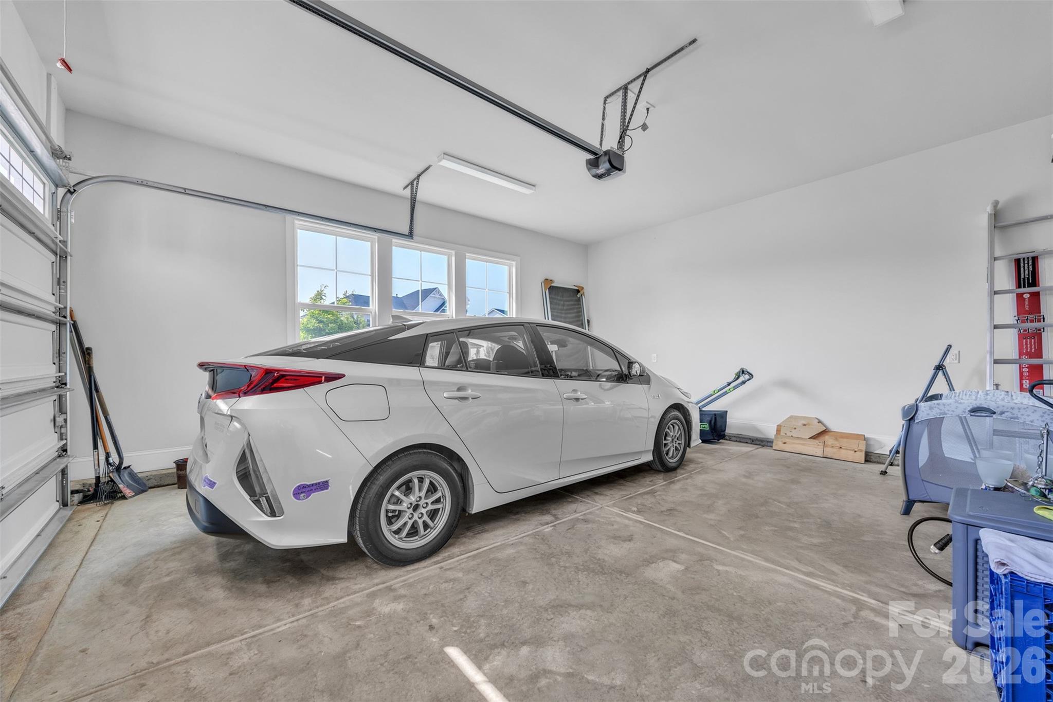 513 Meadow Ridge Drive — Belmont