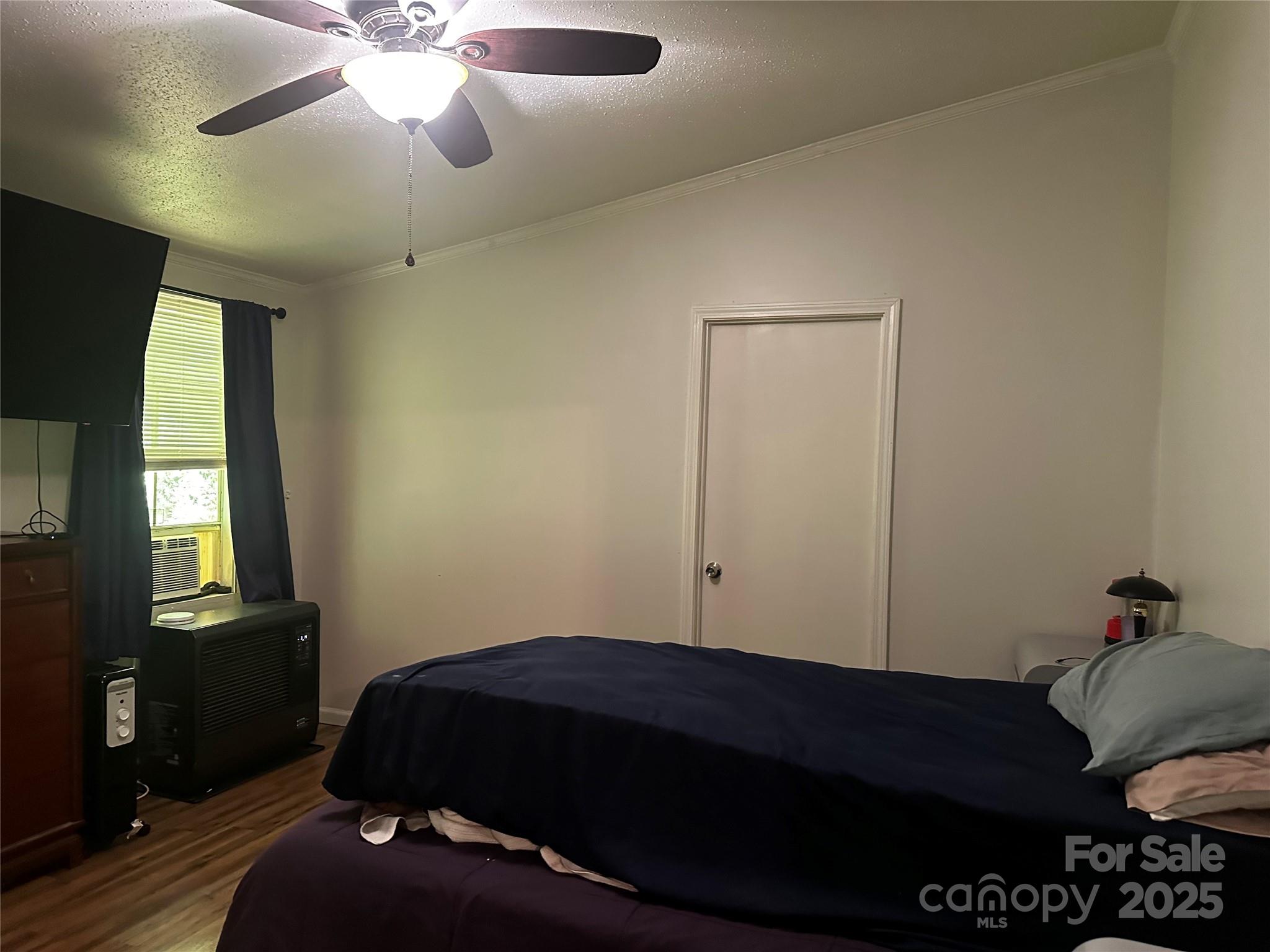 193 Green Cove Road — Bakersville