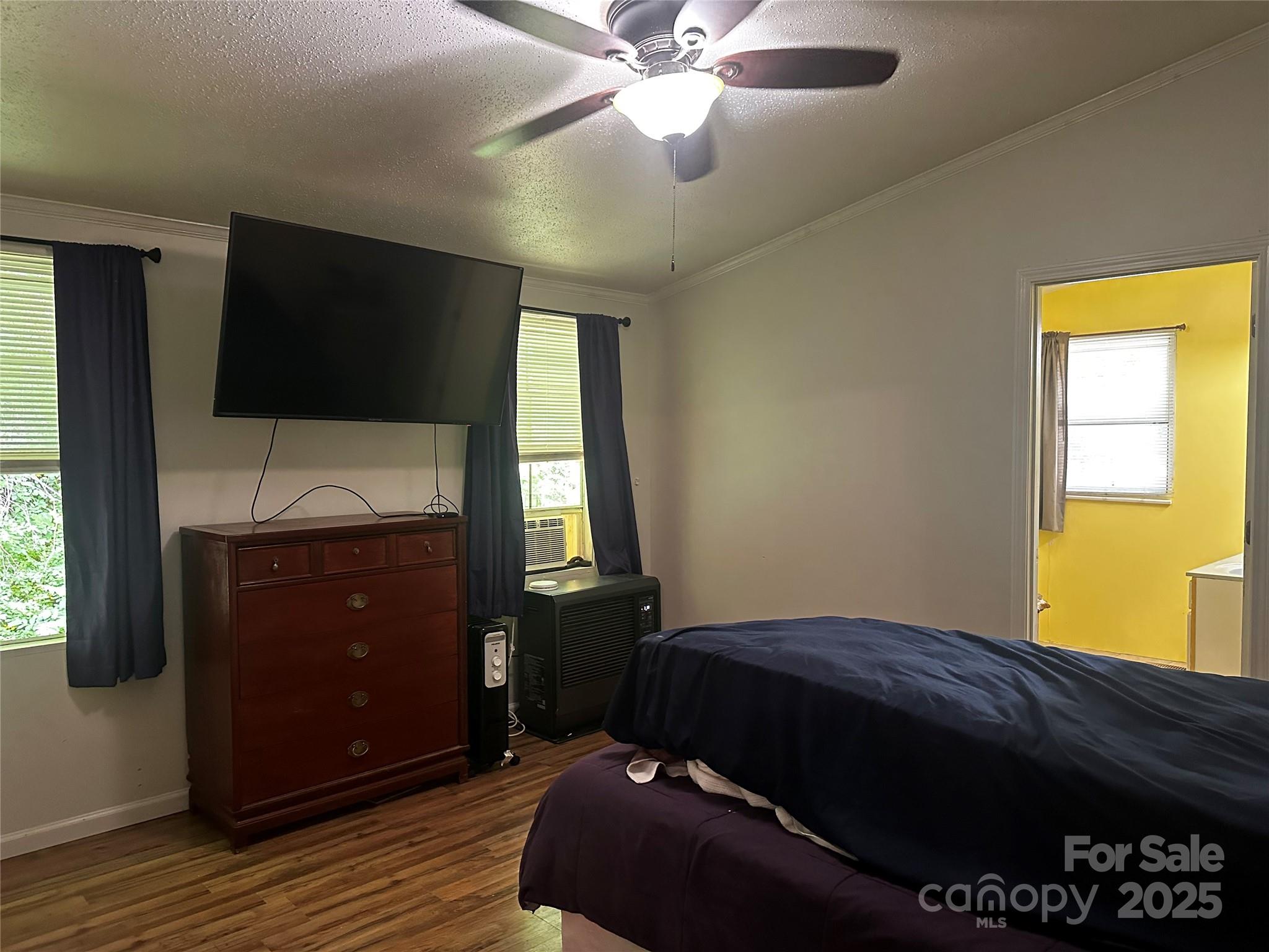 193 Green Cove Road — Bakersville