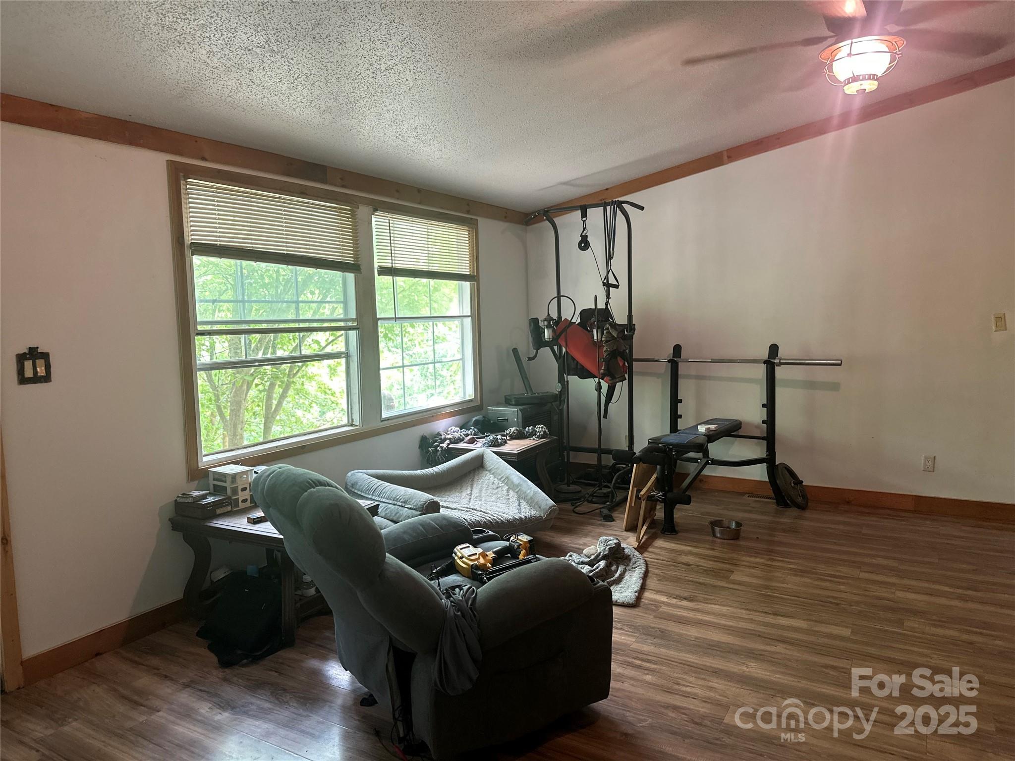 193 Green Cove Road — Bakersville