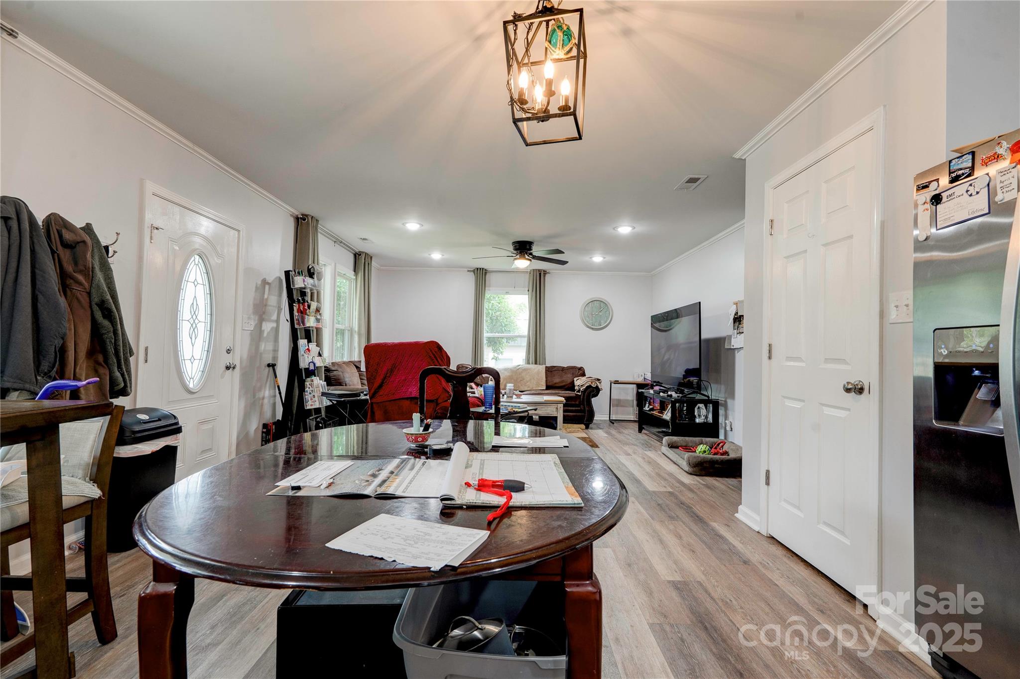 812 Kings Road — Shelby