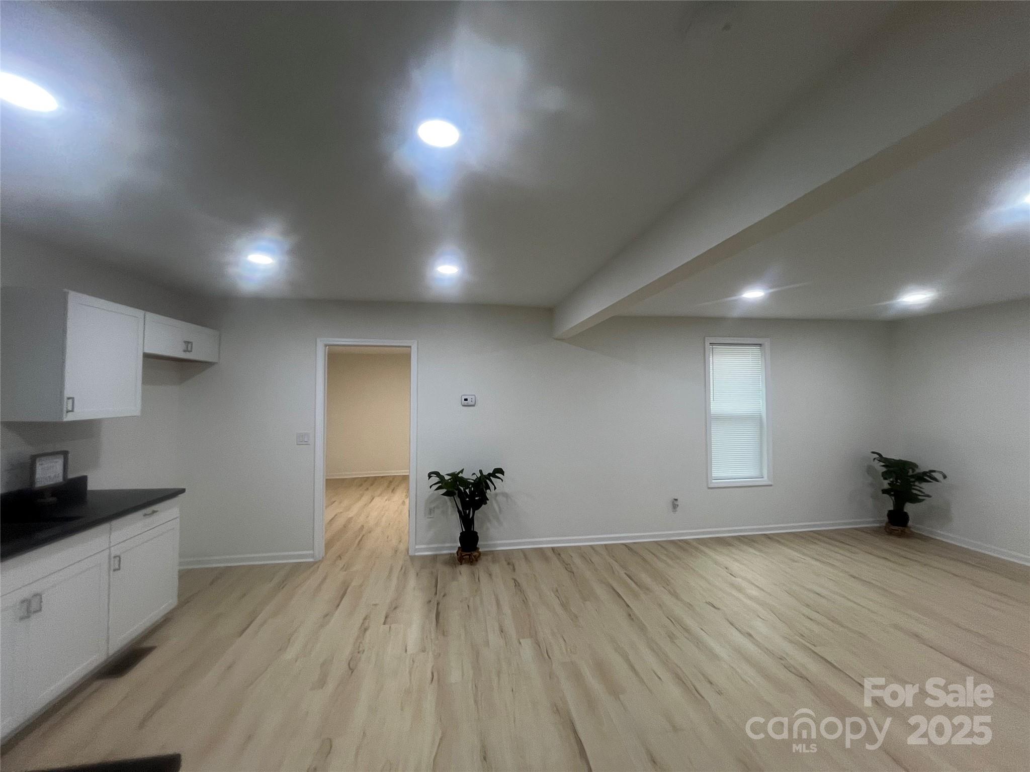 39 E White Street — Chester