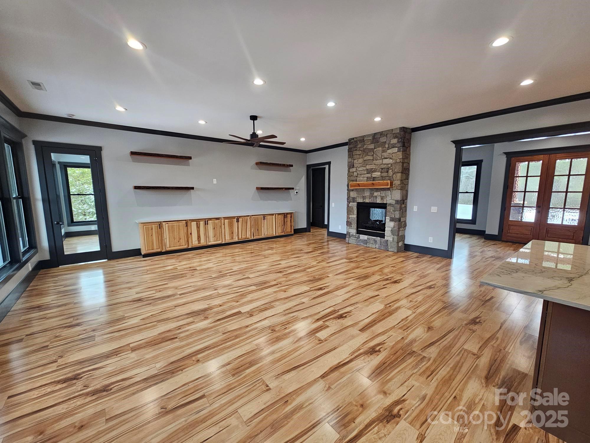 1076 Table View Drive #55 — Morganton