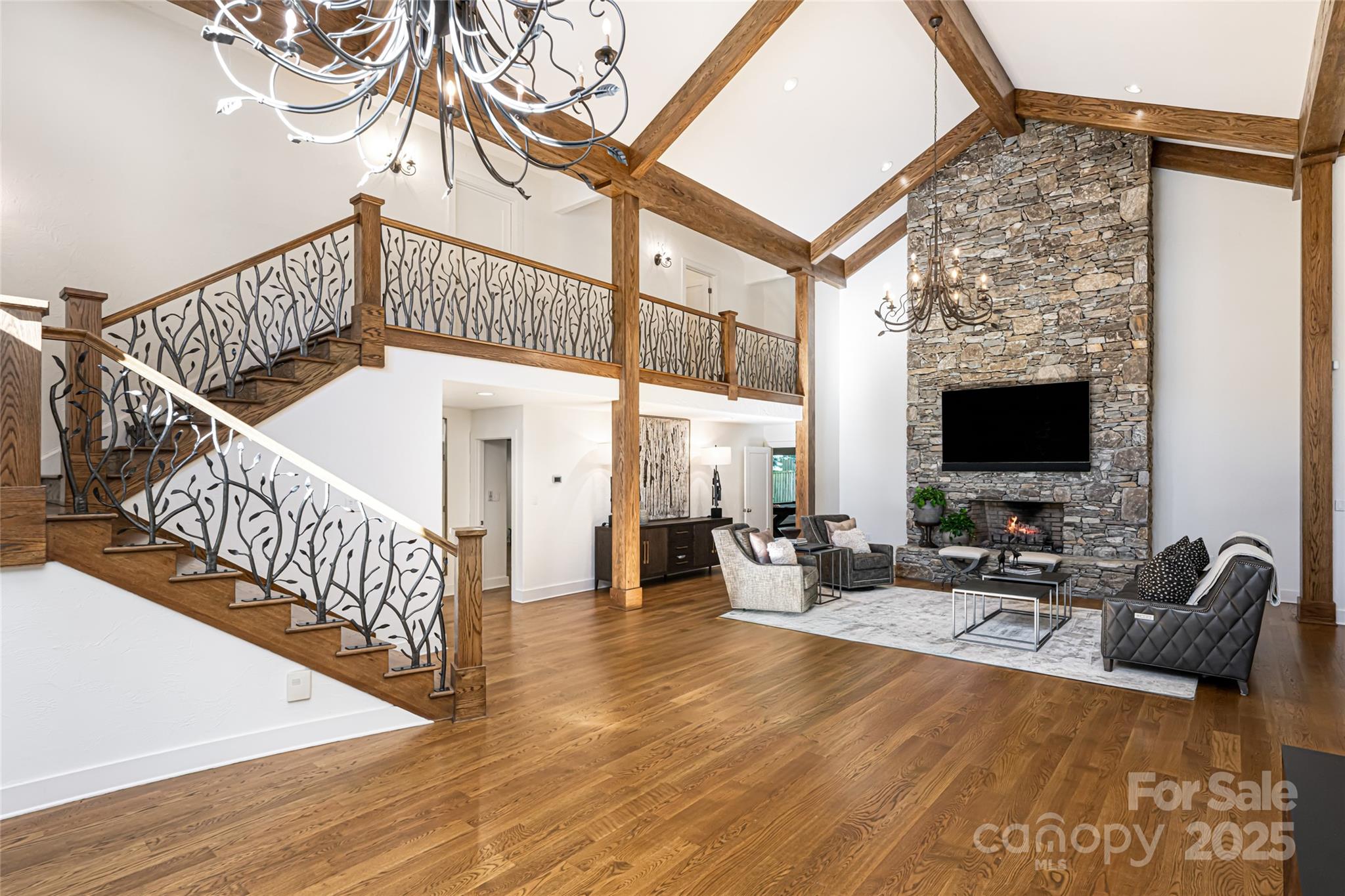 268 Holly Arbor Lane — Asheville