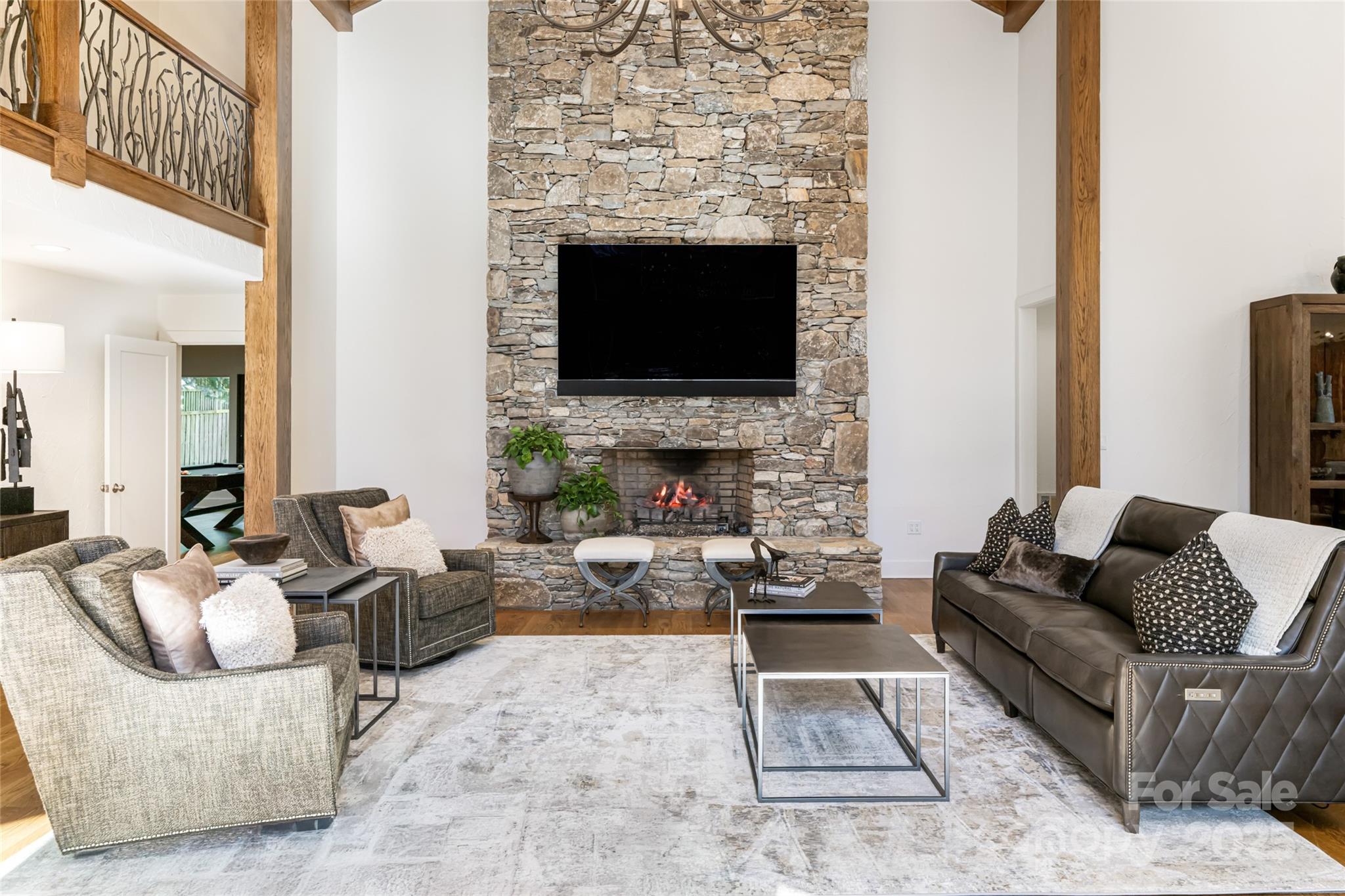 268 Holly Arbor Lane — Asheville