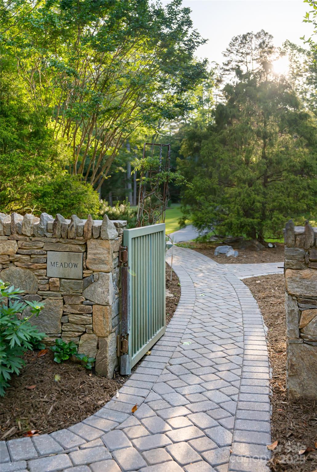 268 Holly Arbor Lane — Asheville
