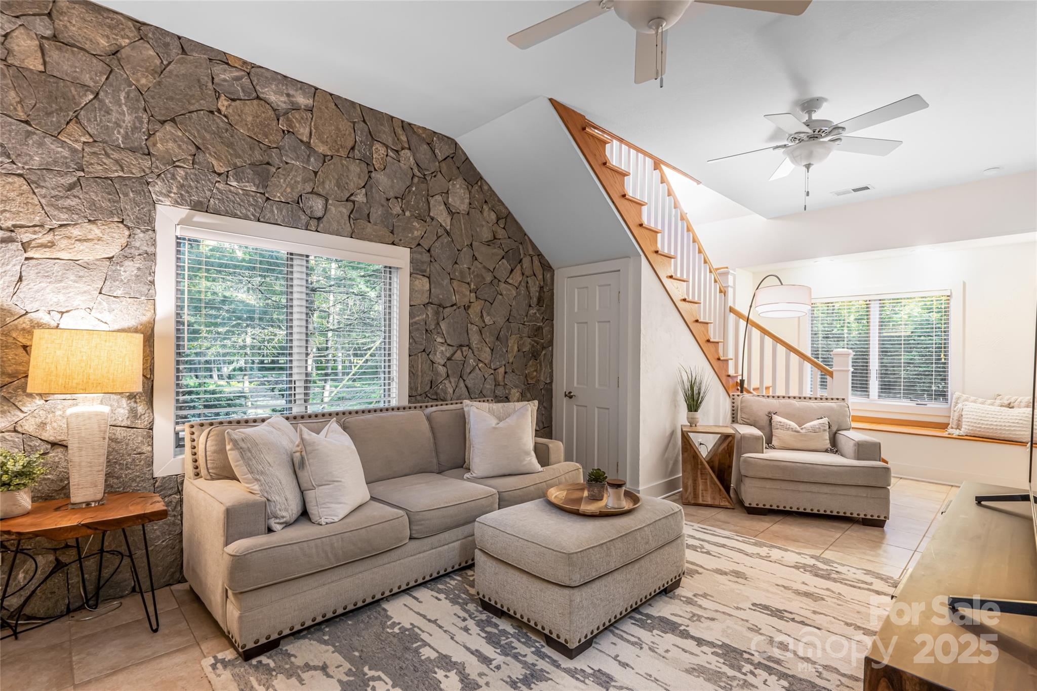 268 Holly Arbor Lane — Asheville