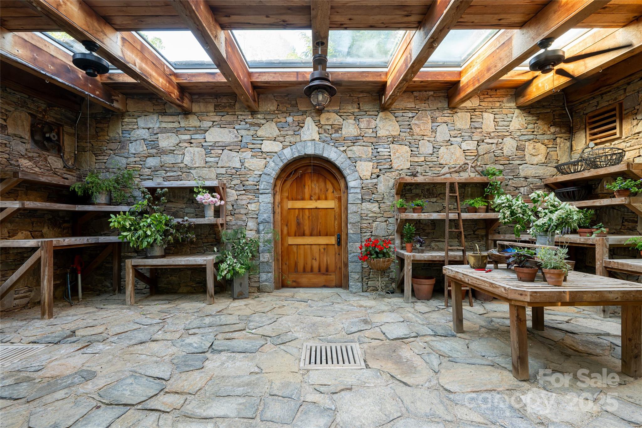 268 Holly Arbor Lane — Asheville