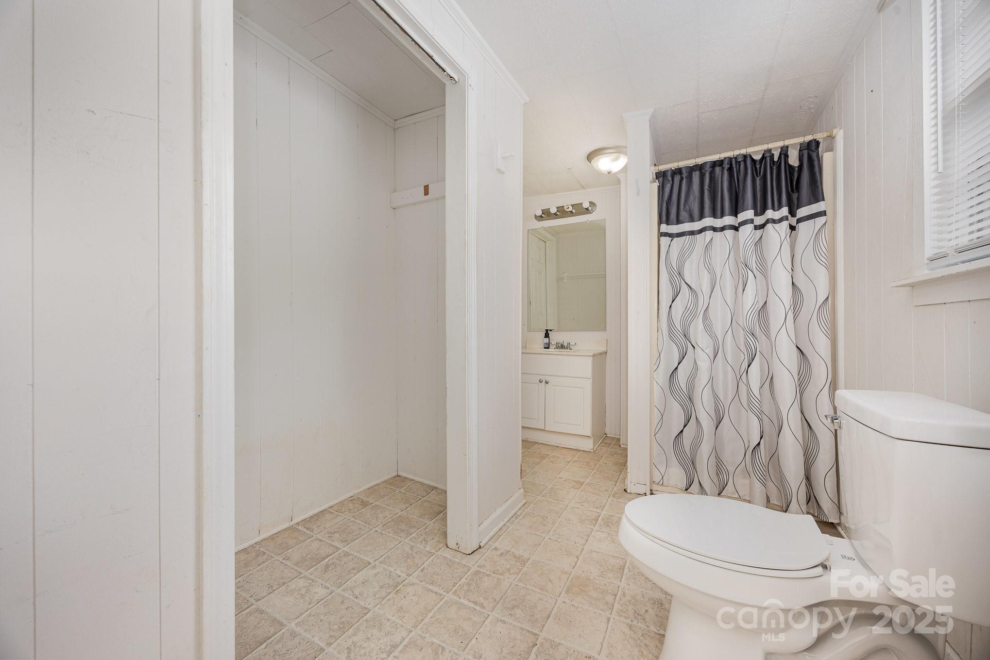 158 John Crotts Road — Mocksville