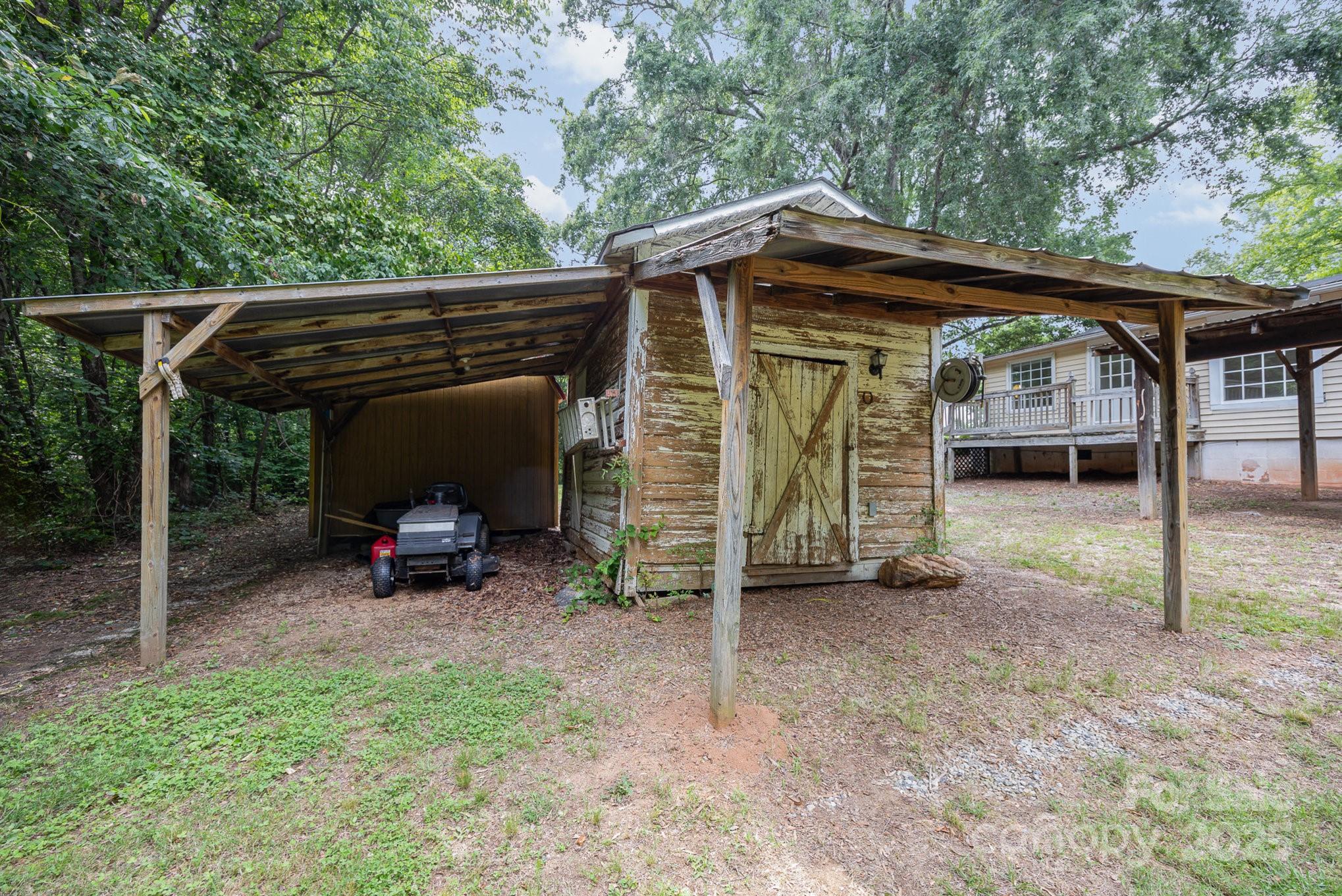 158 John Crotts Road — Mocksville