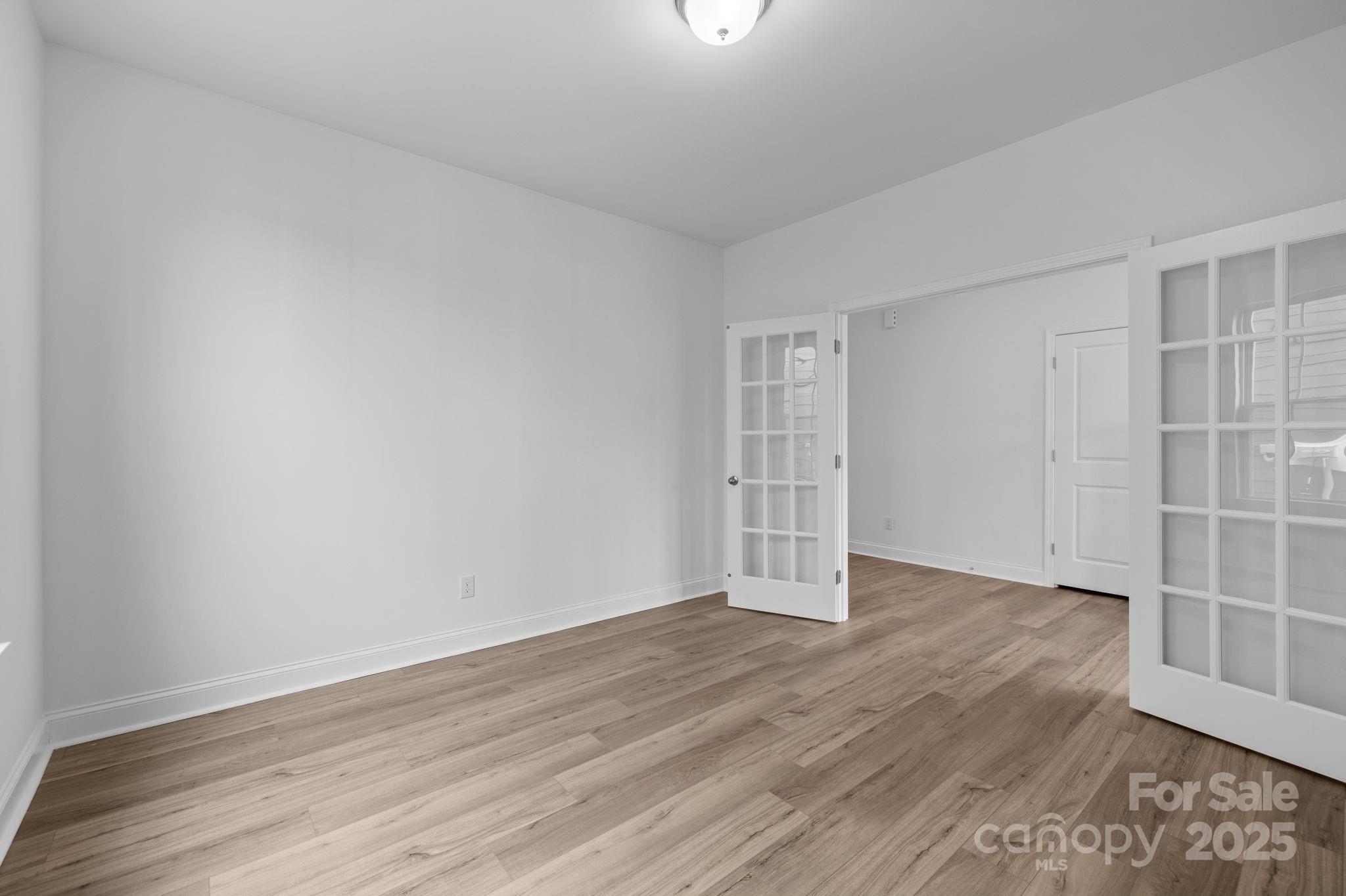 626 Amberjack Place — York