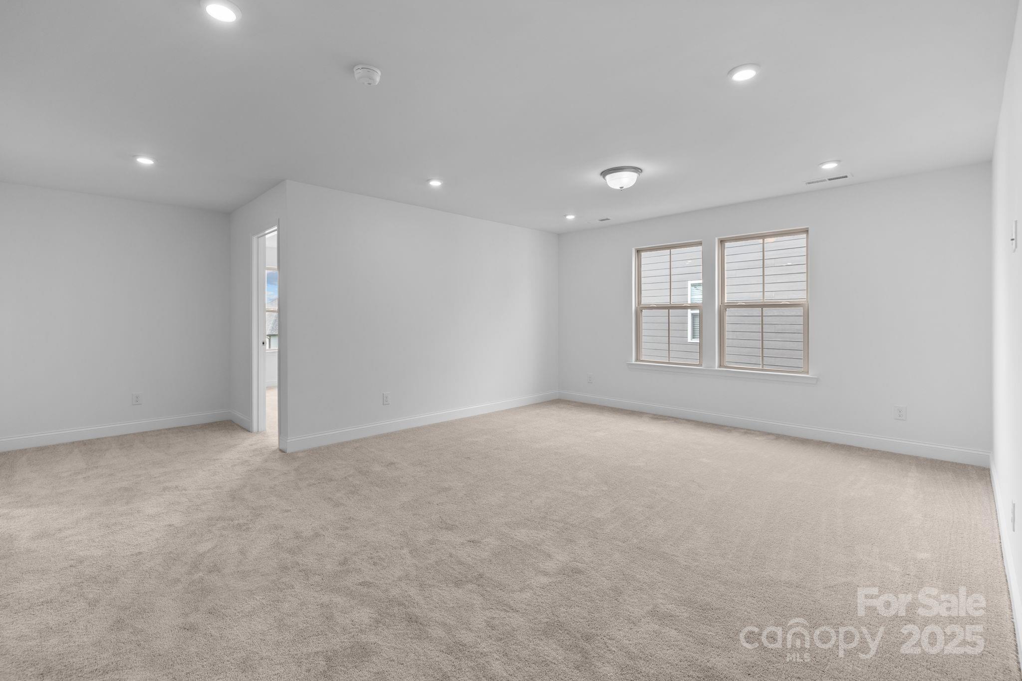 626 Amberjack Place — York
