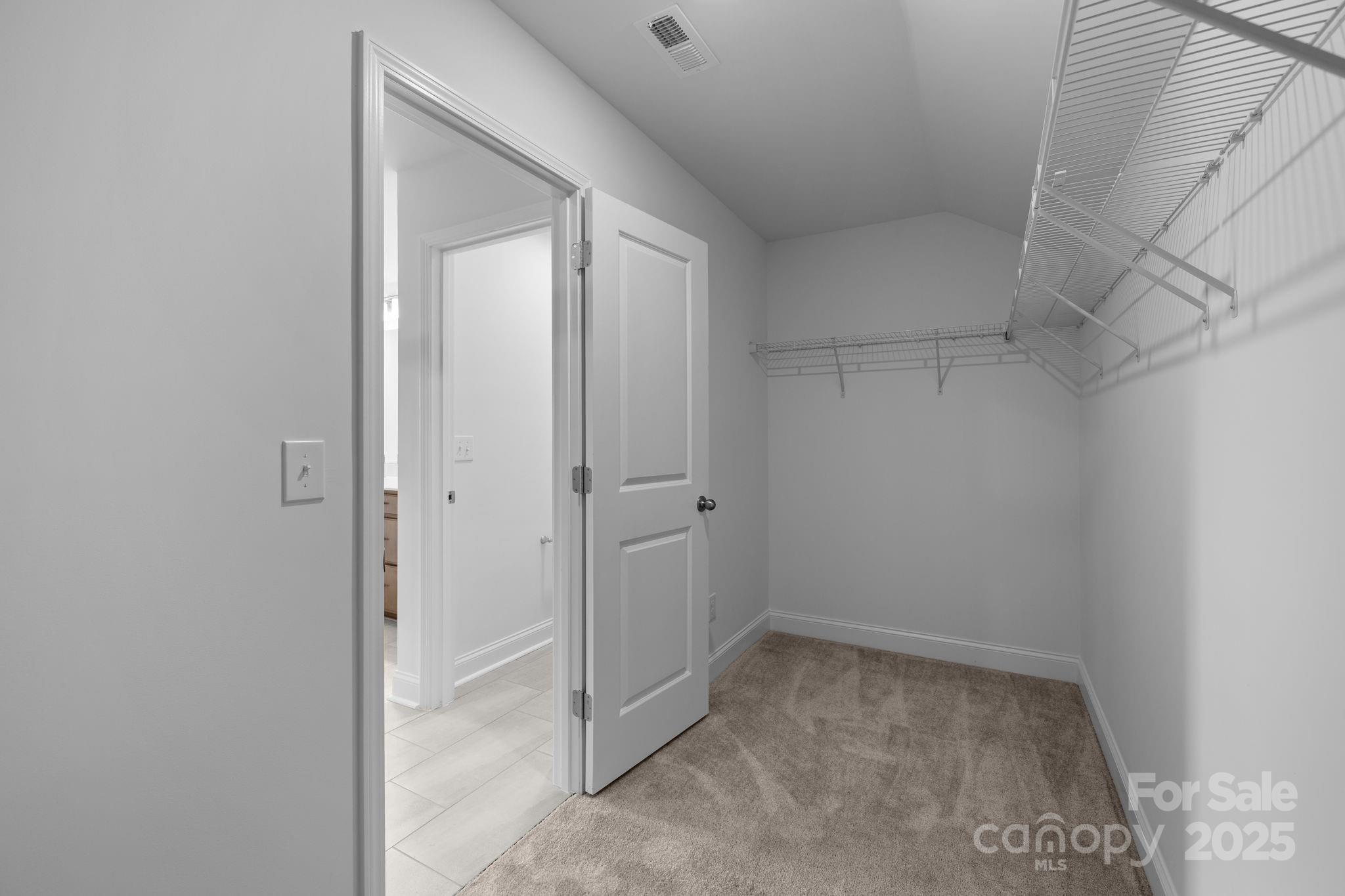 626 Amberjack Place — York