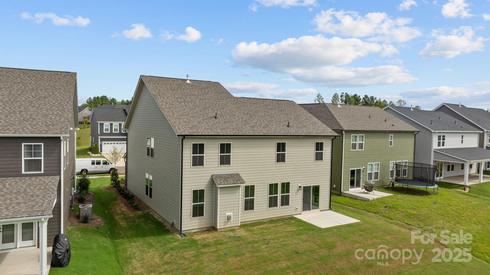 626 Amberjack Place — York