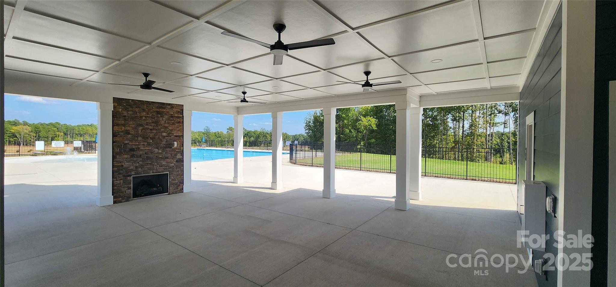 626 Amberjack Place — York