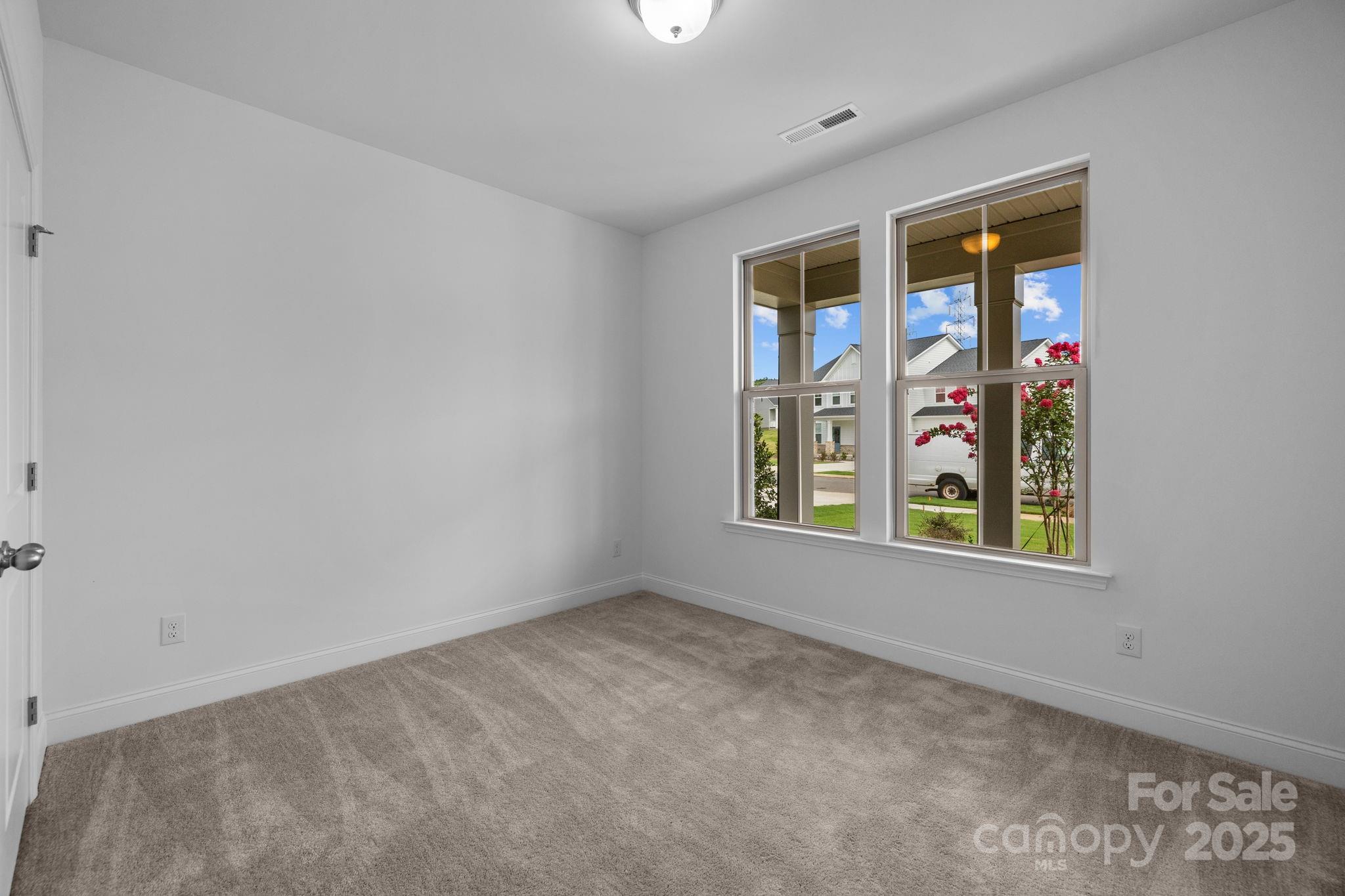 626 Amberjack Place — York