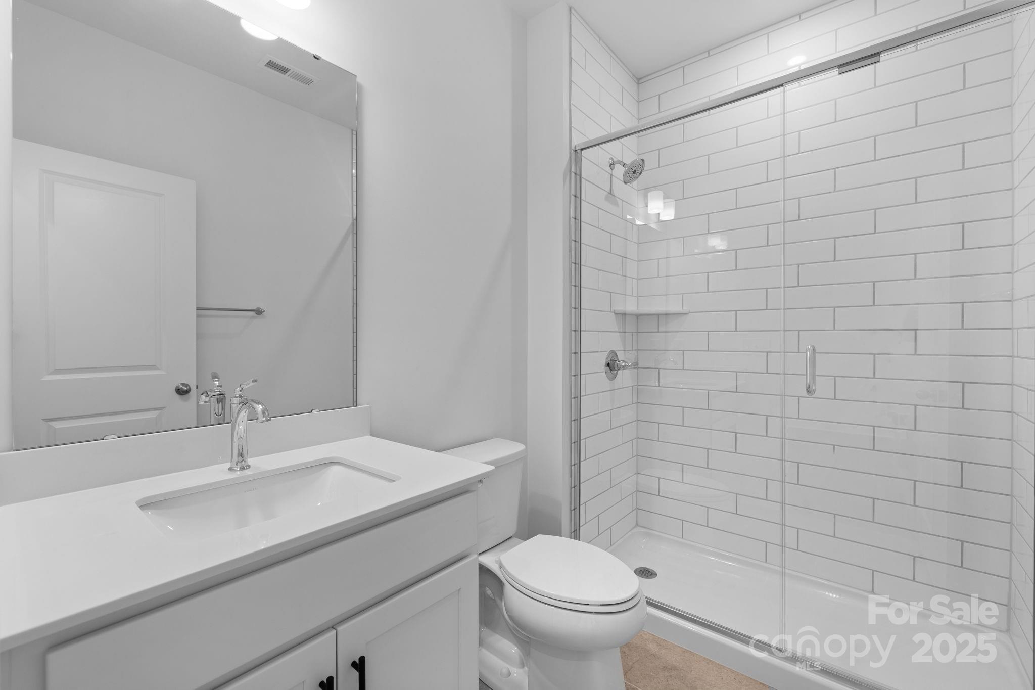 626 Amberjack Place — York